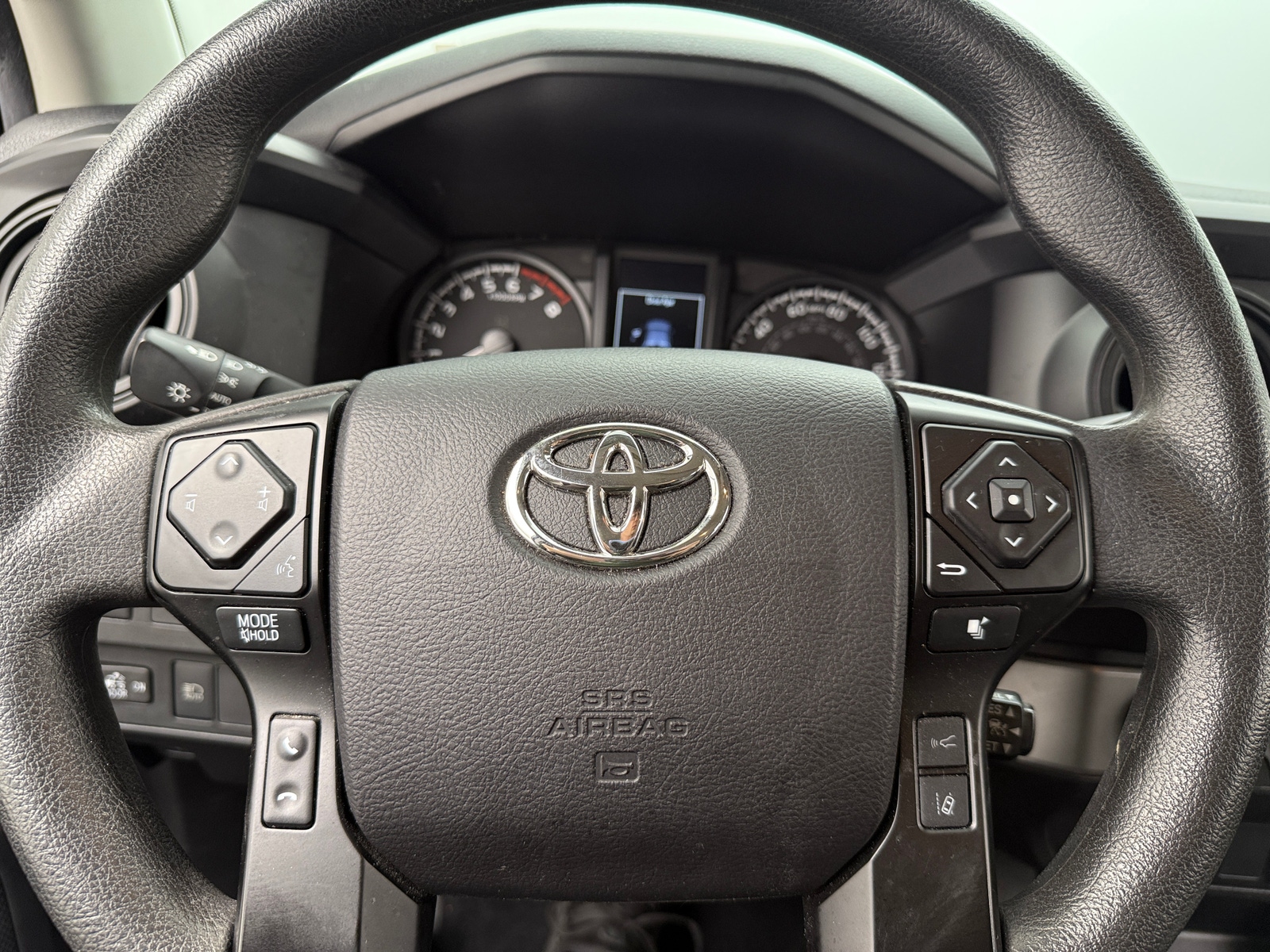 Thumbnail: 2022 Toyota Tacoma - 5