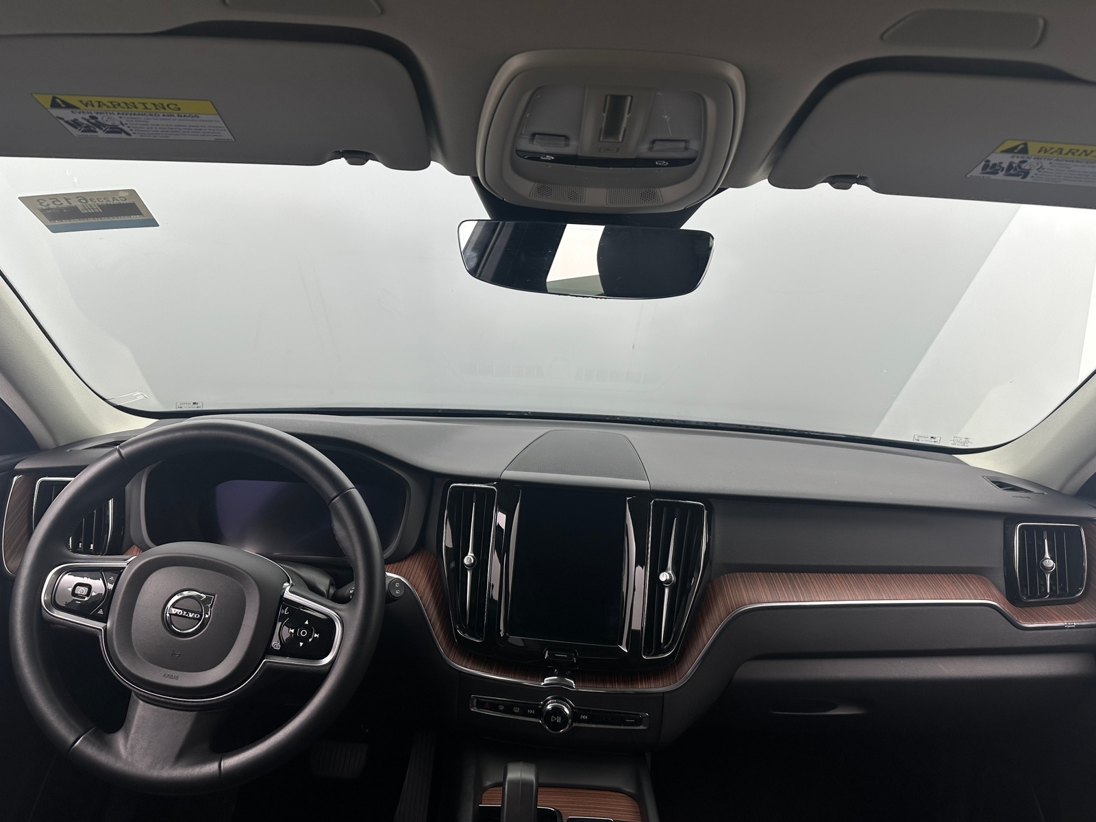 Thumbnail: 2023 Volvo XC60 - 2