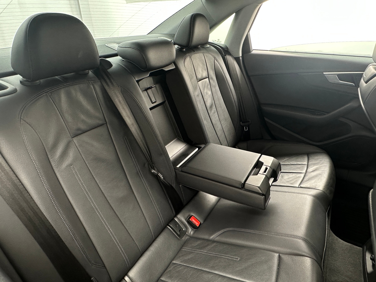 Thumbnail: 2018 Audi A4 - 5