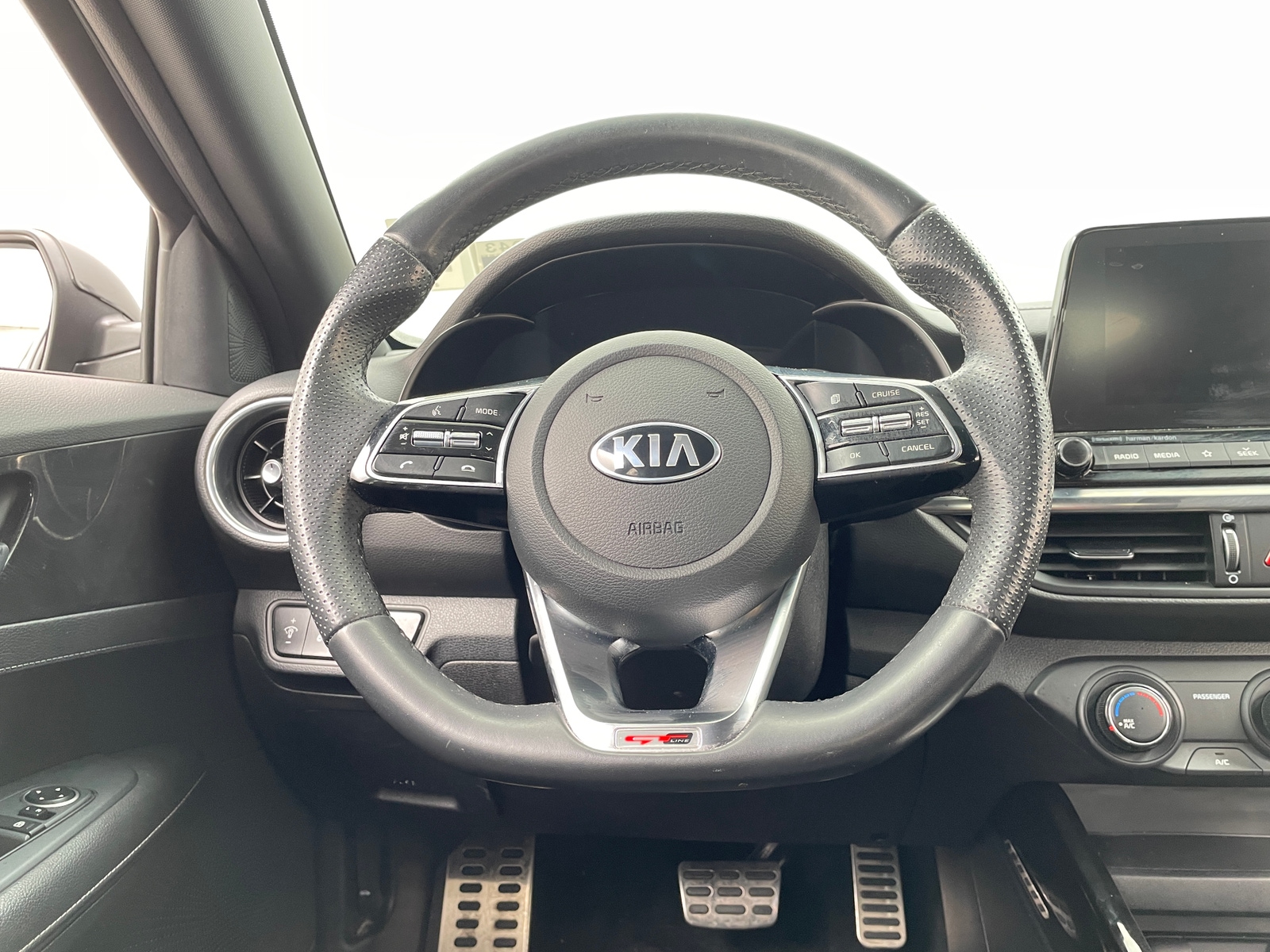 Thumbnail: 2021 Kia Forte - 4
