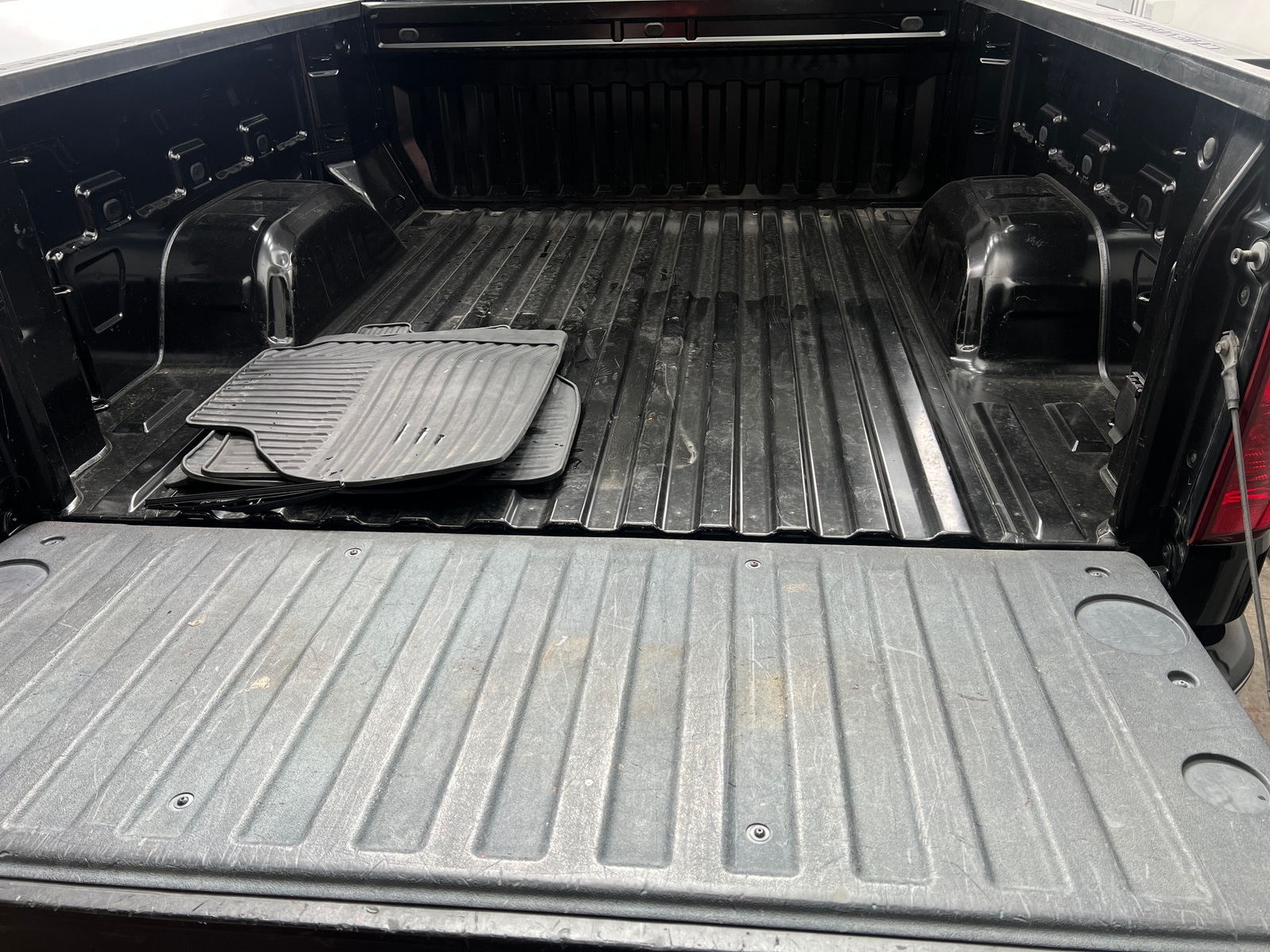 Thumbnail: 2021 Chevrolet Silverado 1500 - 7