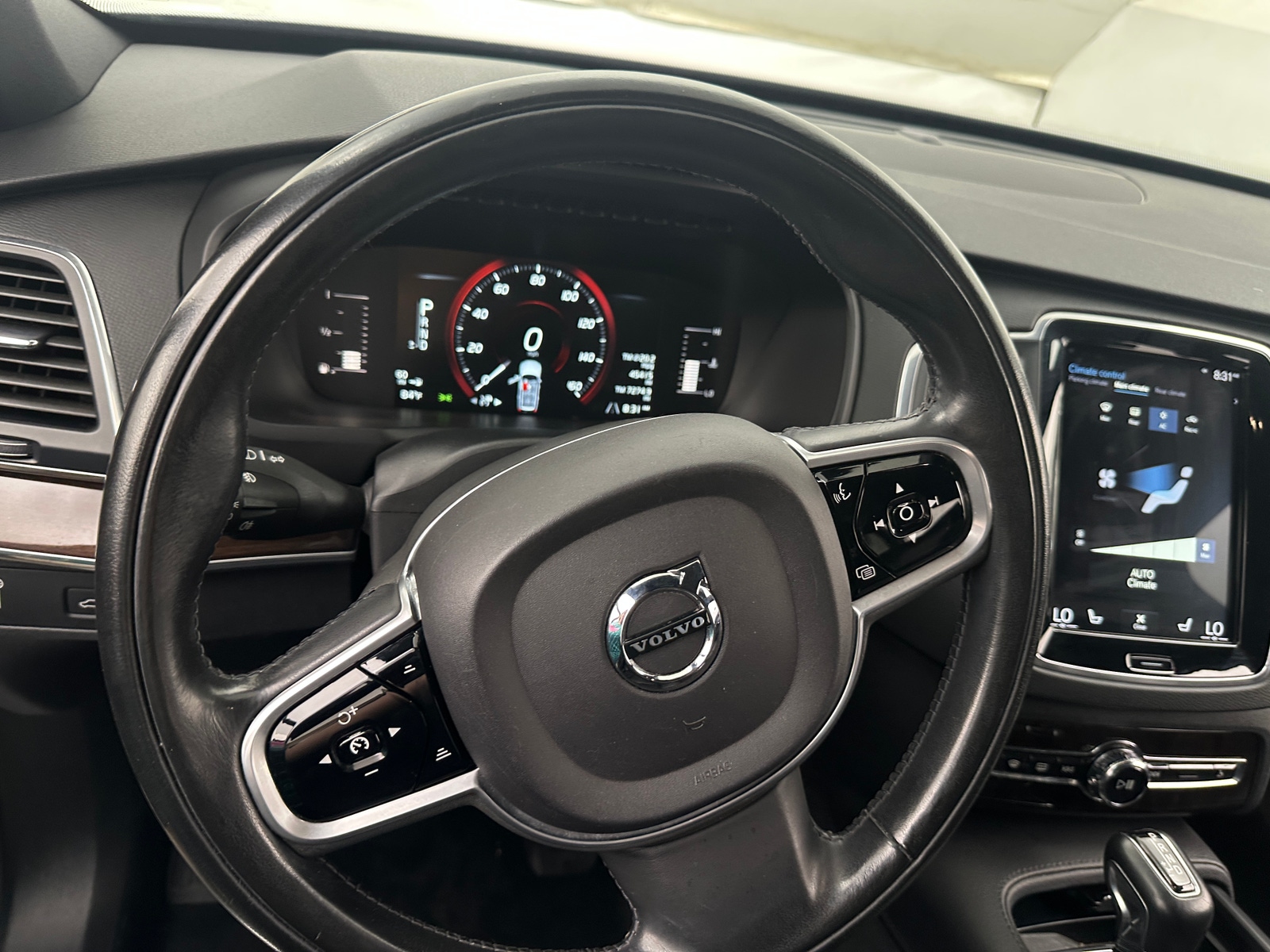 Thumbnail: 2019 Volvo XC90 - 4