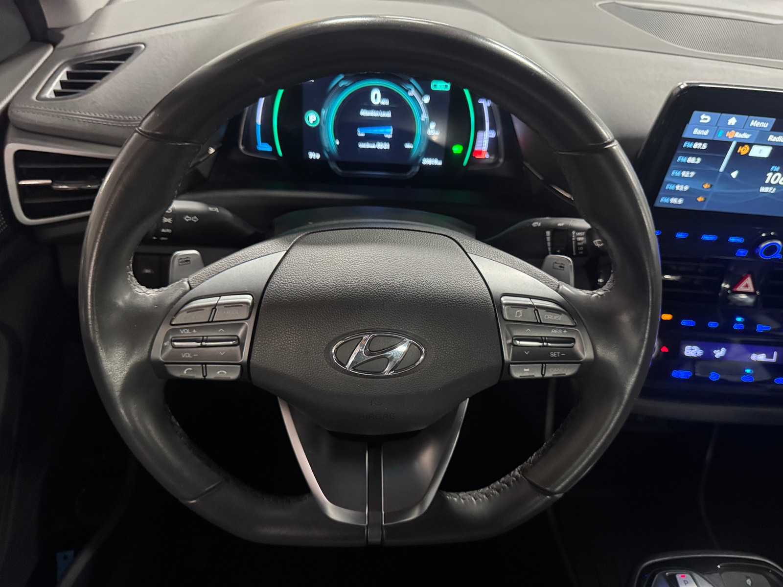Thumbnail: 2020 Hyundai Ioniq - 4
