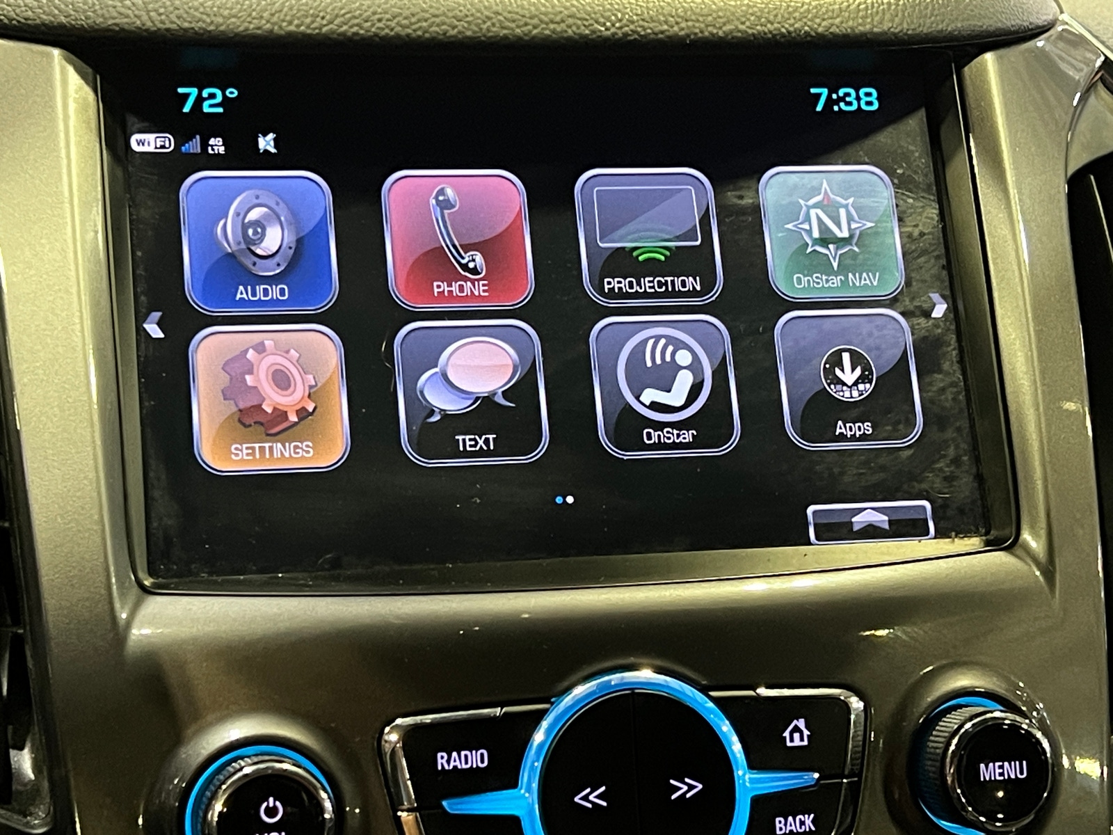 Thumbnail: 2018 Chevrolet Cruze - 4