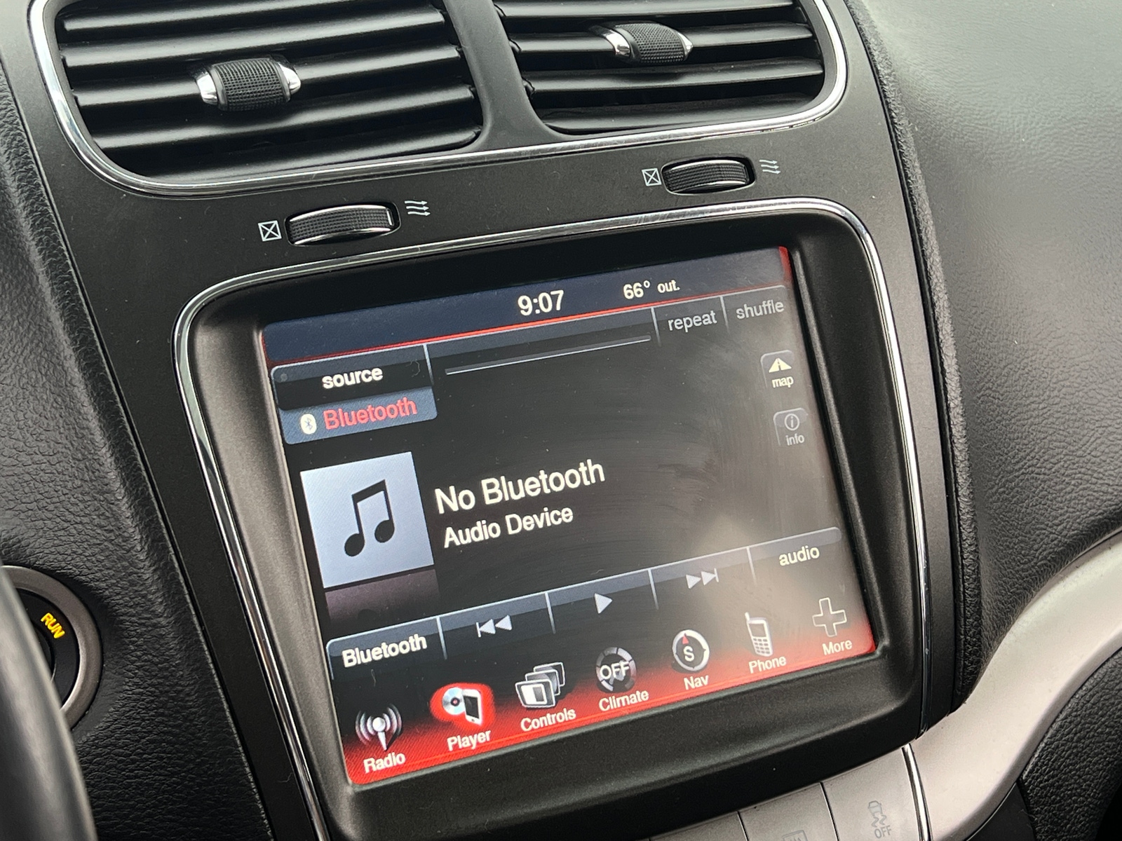 Thumbnail: 2019 Dodge Journey - 3