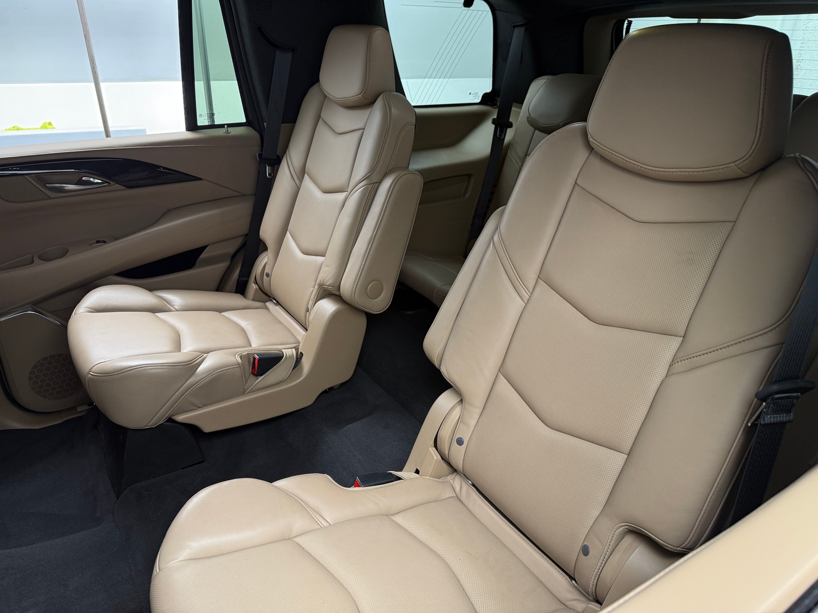 Thumbnail: 2020 Cadillac Escalade - 6