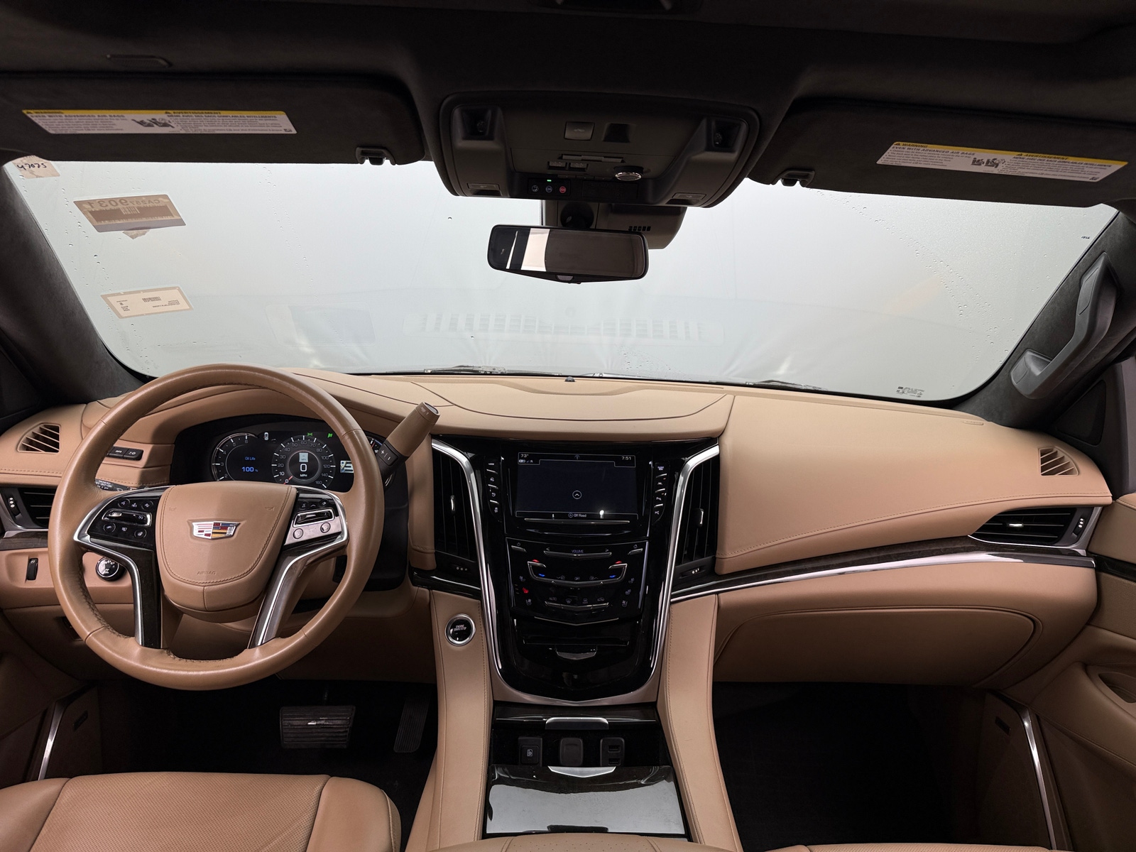 Thumbnail: 2020 Cadillac Escalade - 3