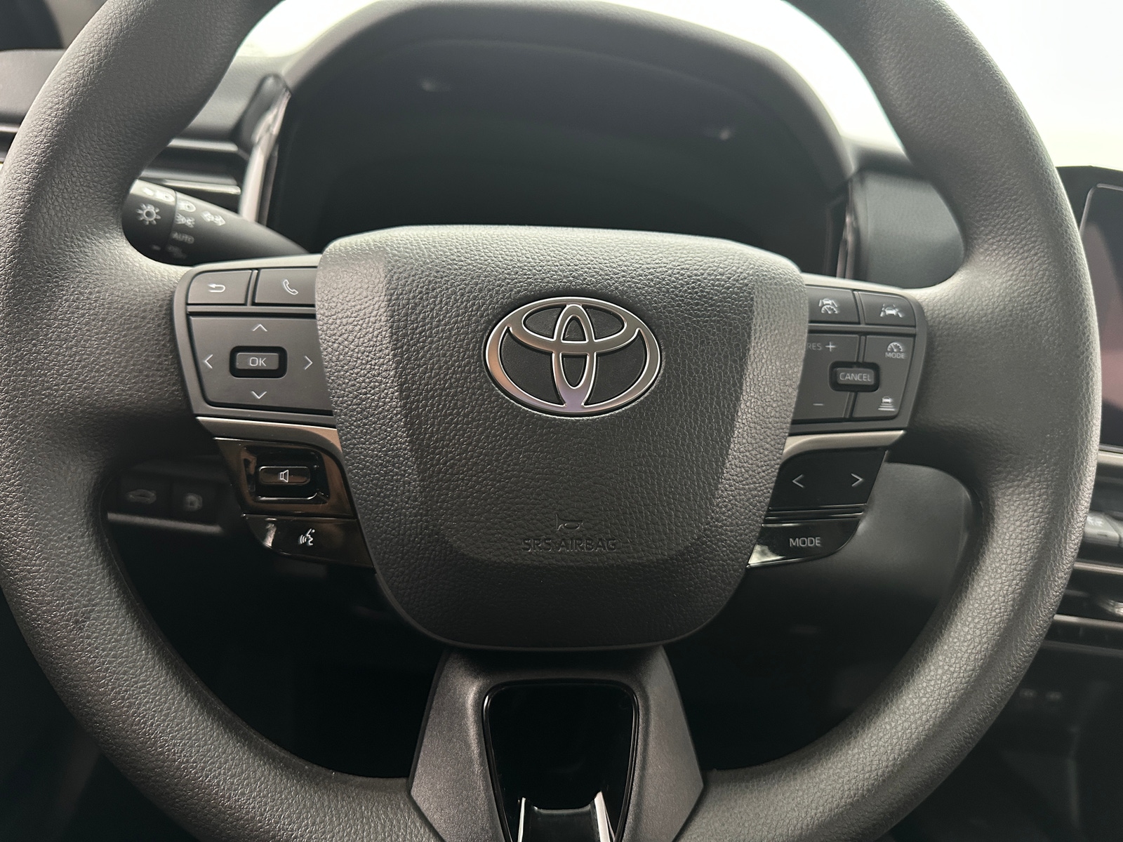 Thumbnail: 2025 Toyota Camry - 5