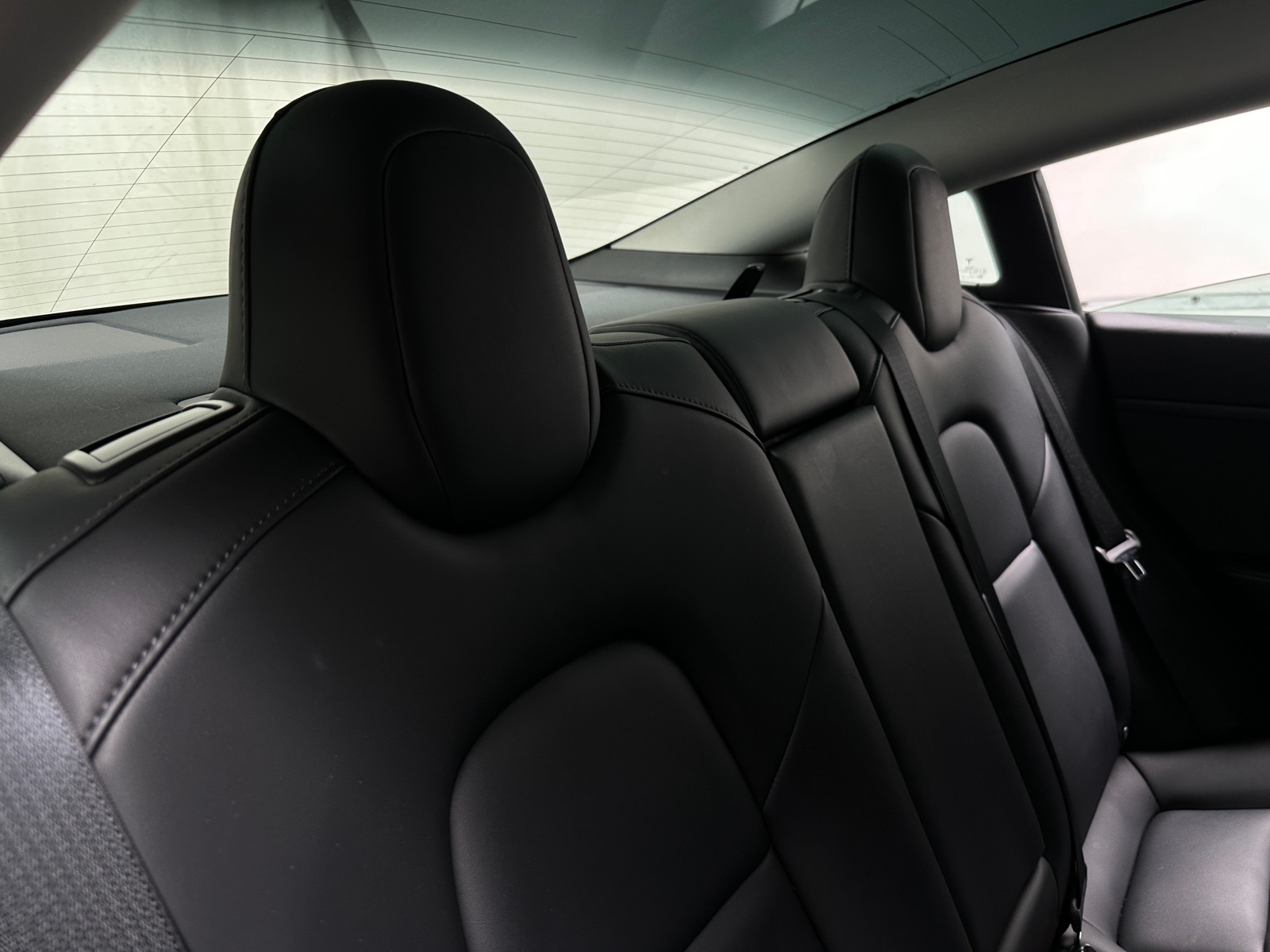 Thumbnail: 2022 Tesla Model 3 - 5