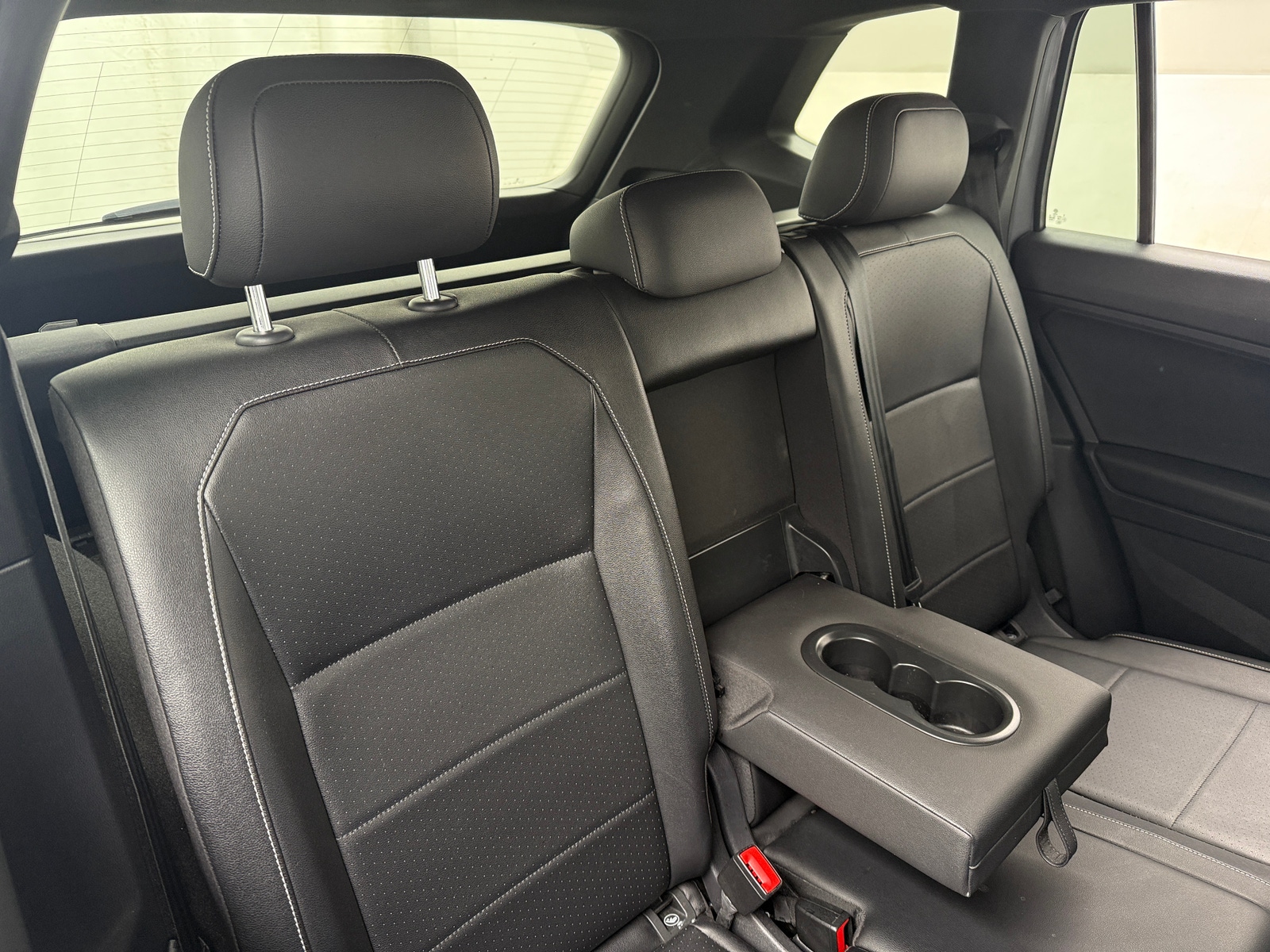 Thumbnail: 2021 Volkswagen Tiguan - 5