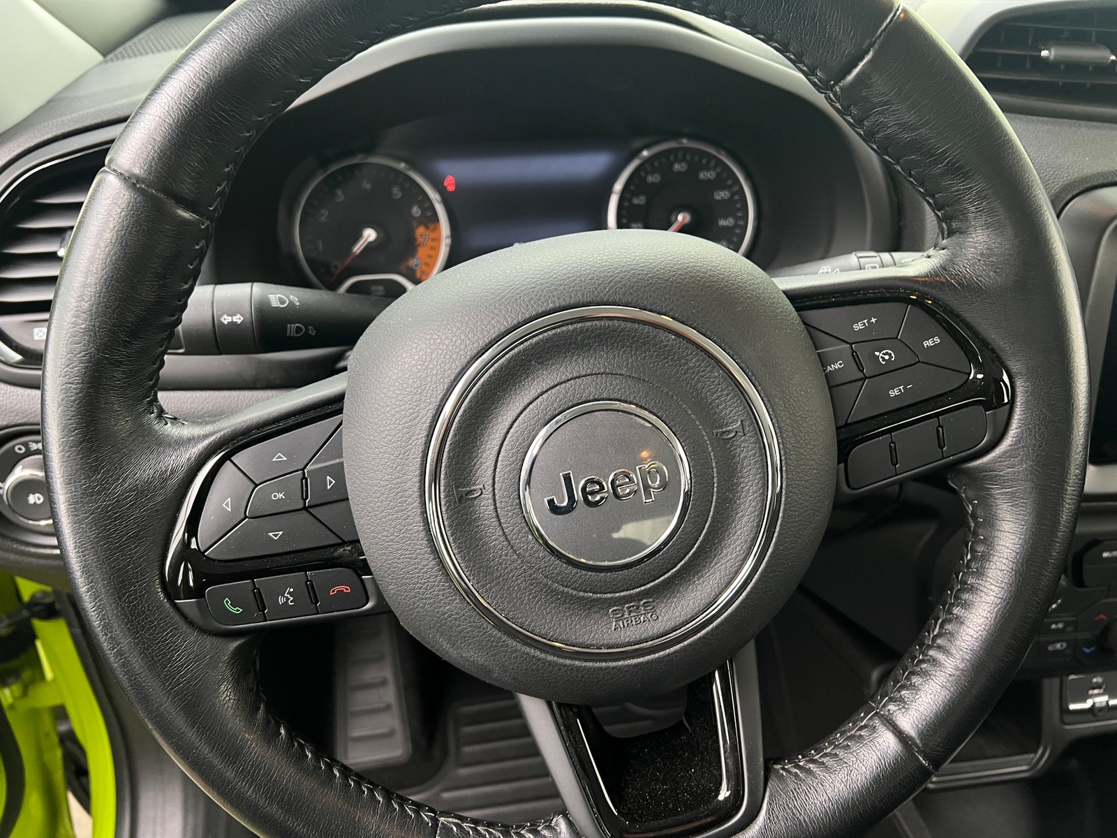 Thumbnail: 2018 Jeep Renegade - 5