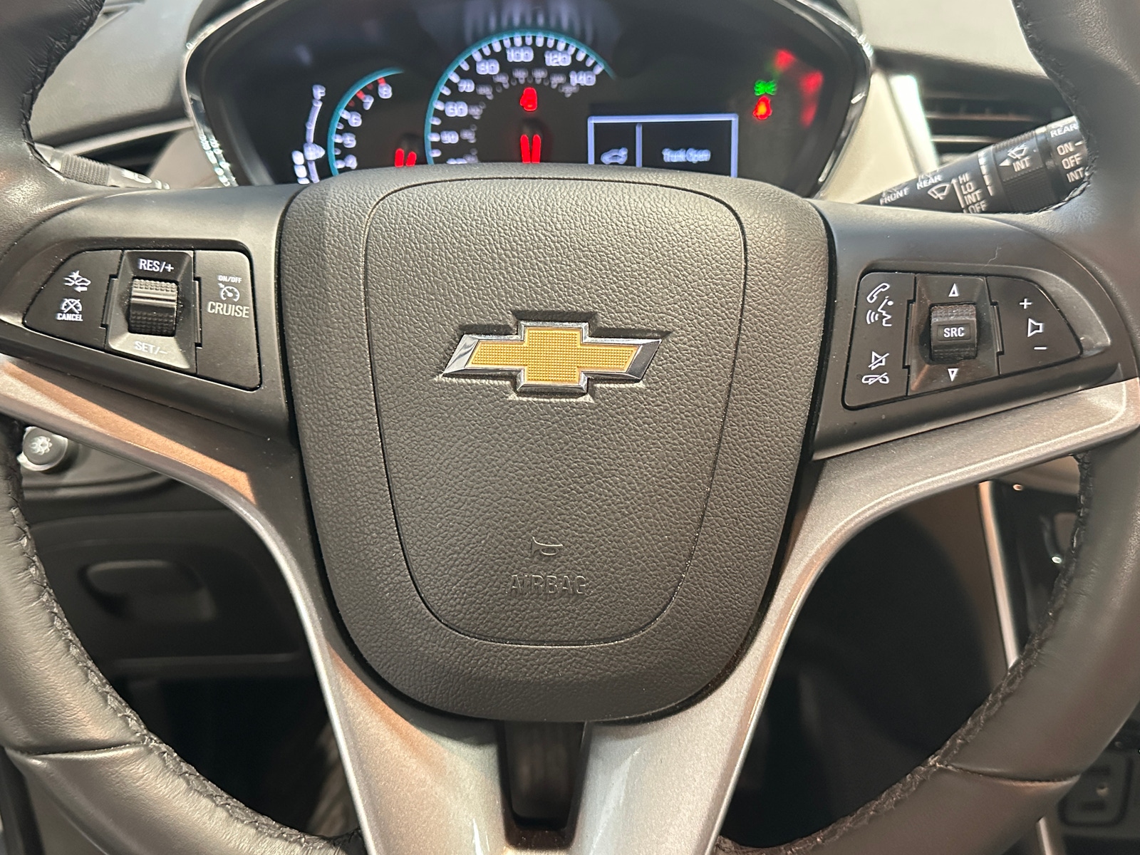 Thumbnail: 2019 Chevrolet Trax - 4