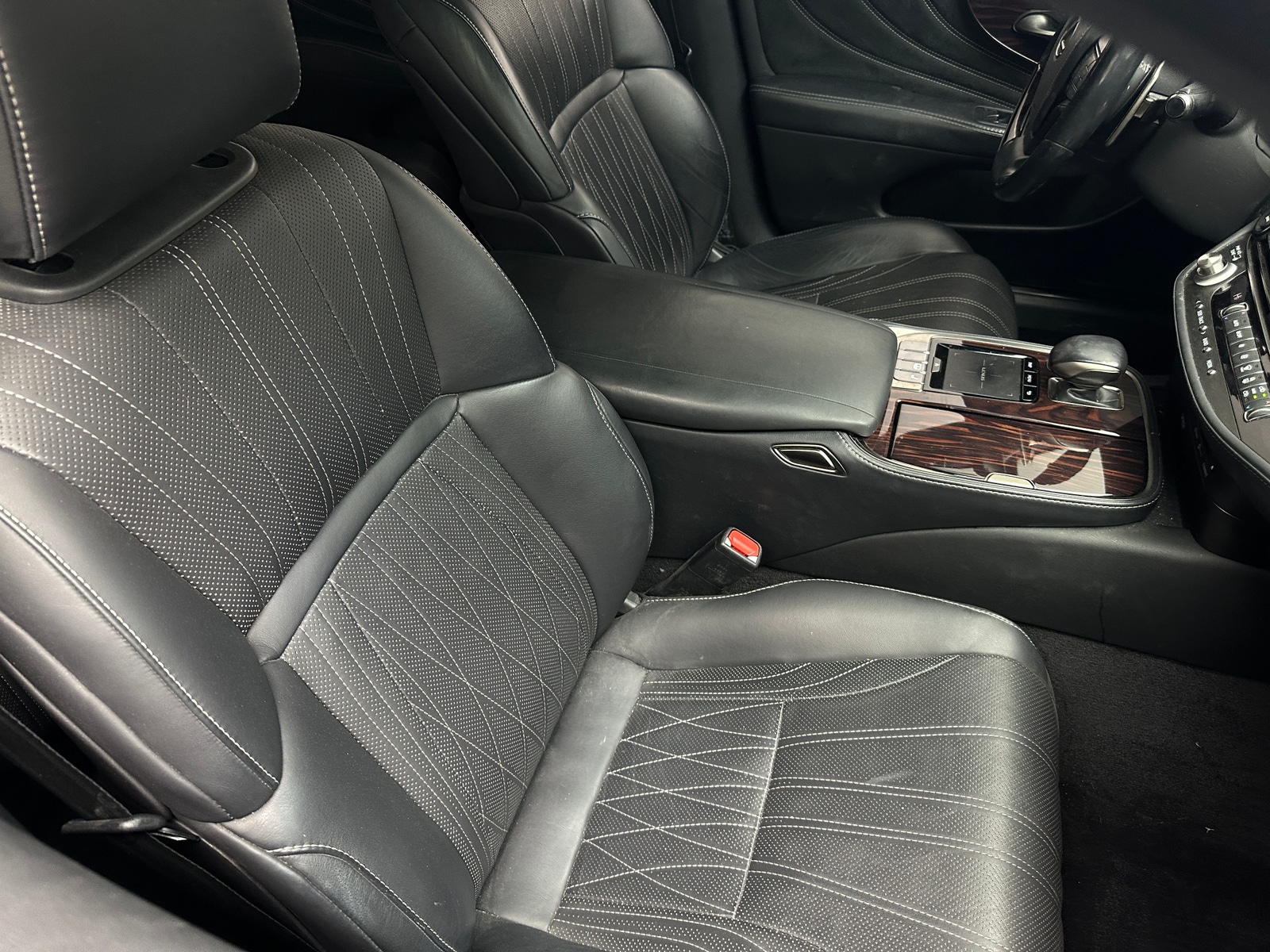 Thumbnail: 2018 Lexus LS - 2