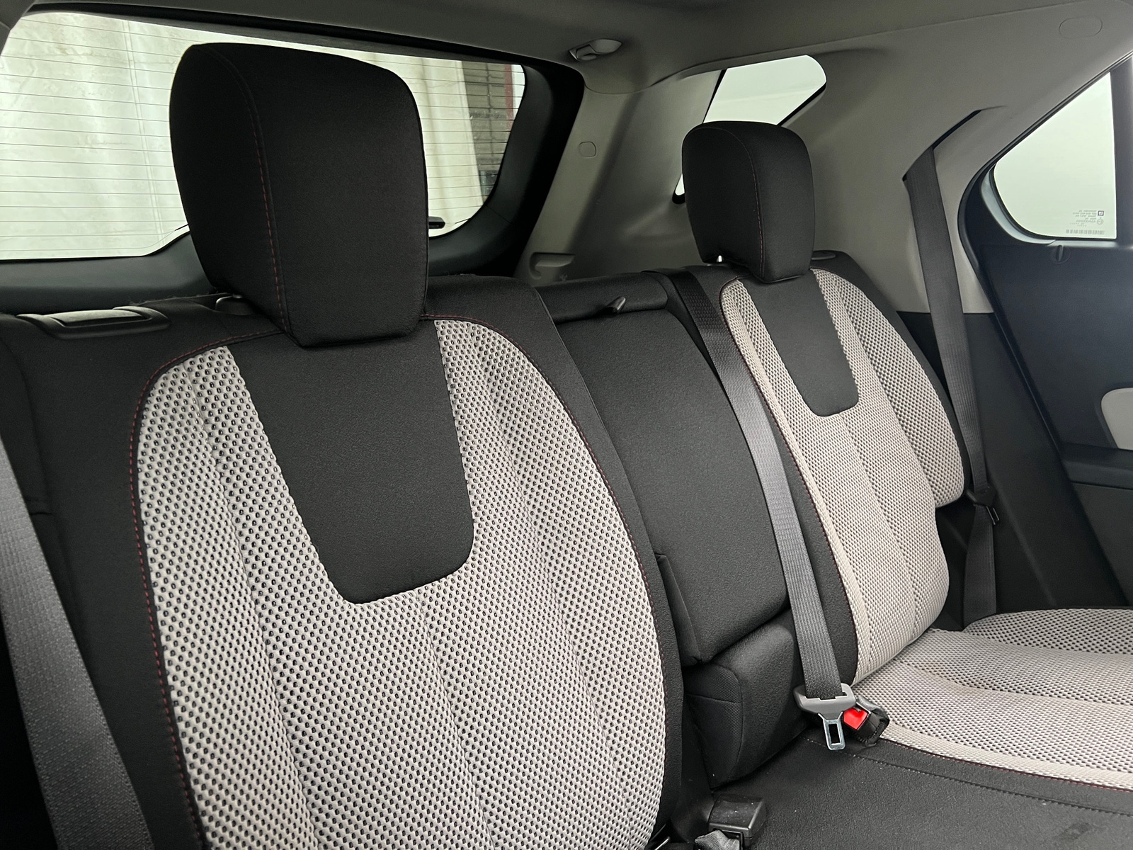 Thumbnail: 2017 Chevrolet Equinox - 6