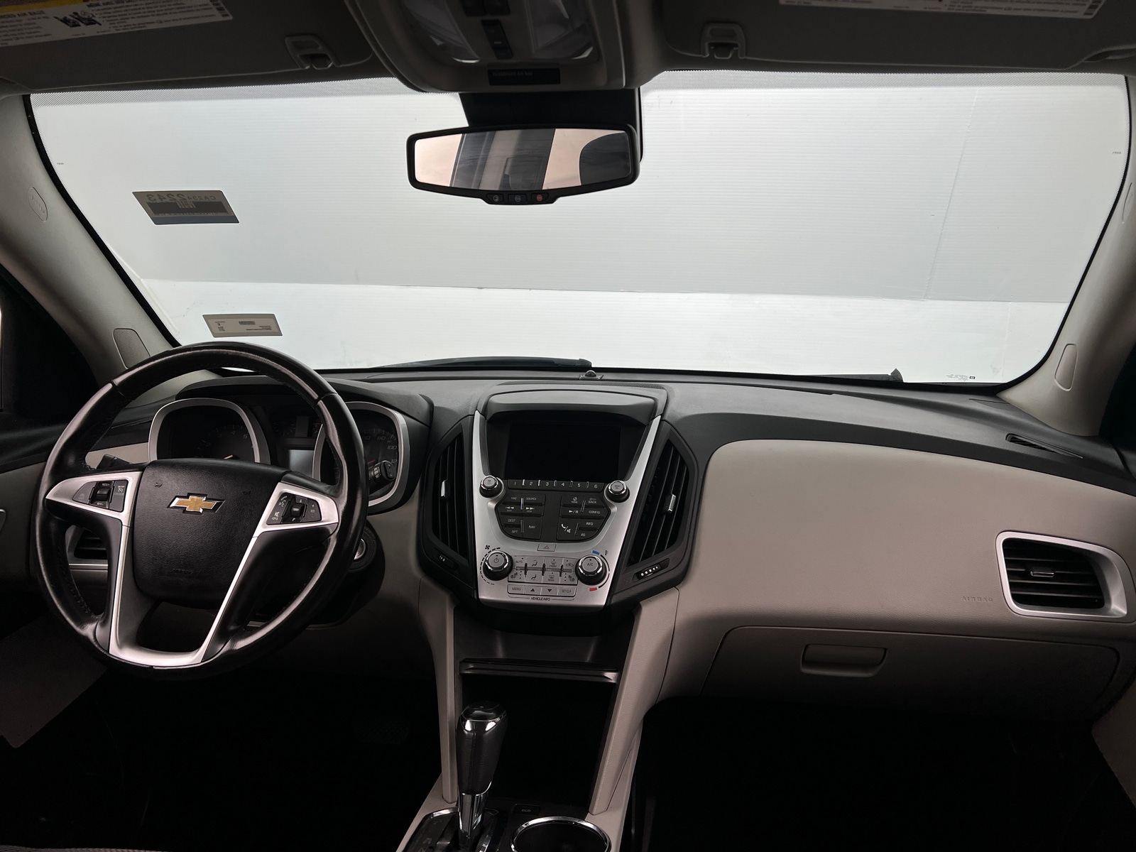 Thumbnail: 2017 Chevrolet Equinox - 3