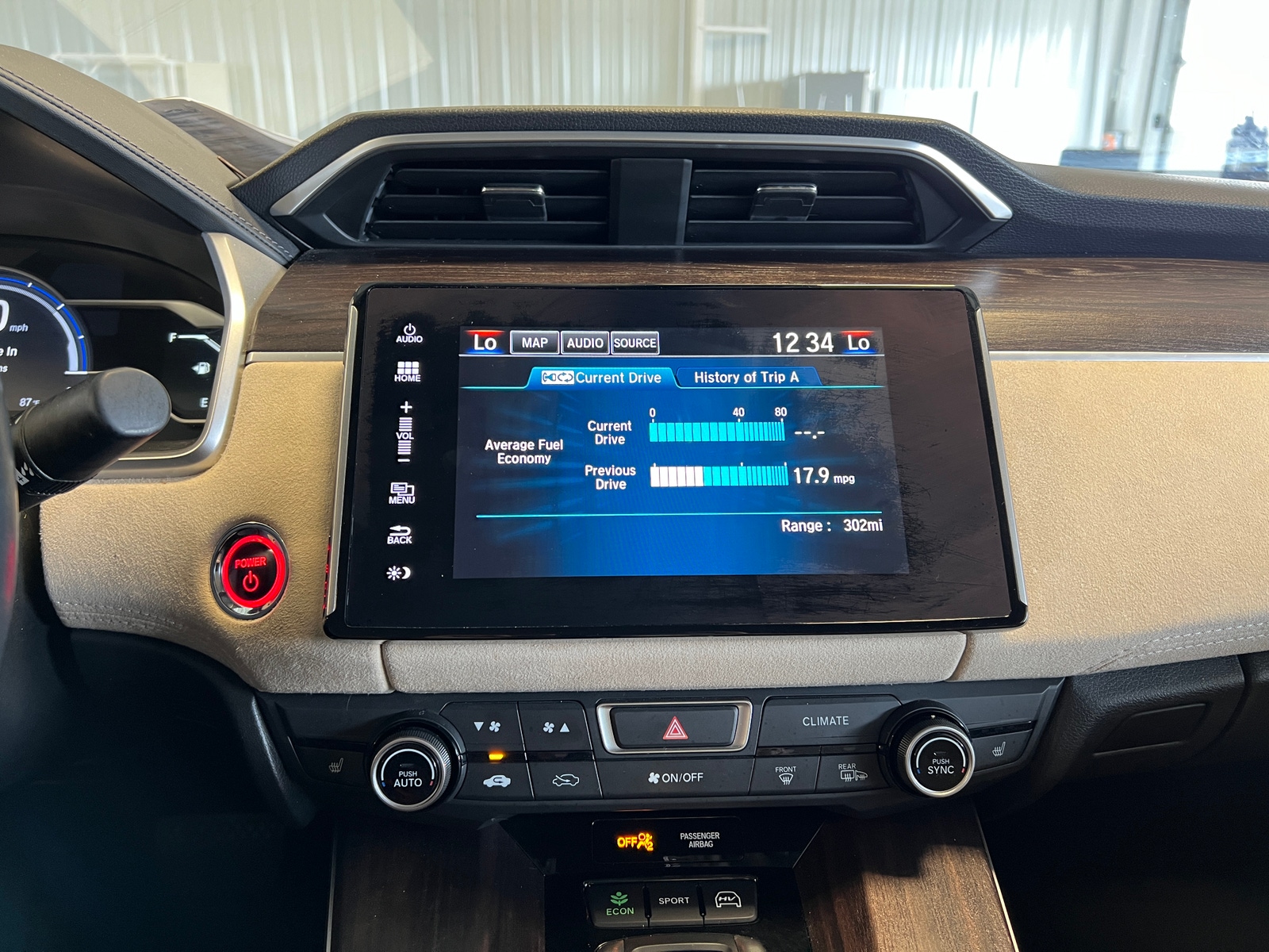 Thumbnail: 2018 Honda Clarity - 3