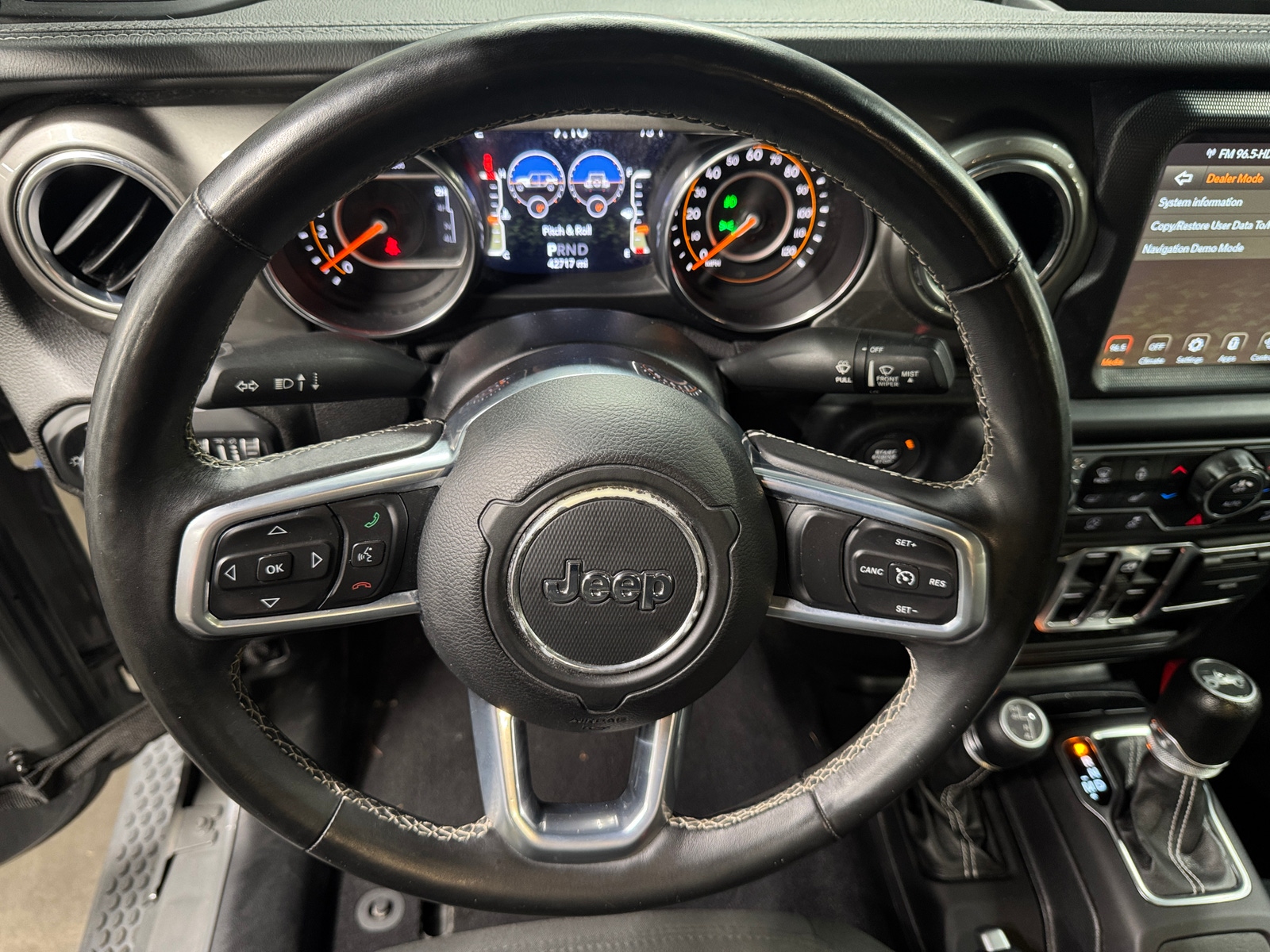 Thumbnail: 2019 Jeep Wrangler - 5