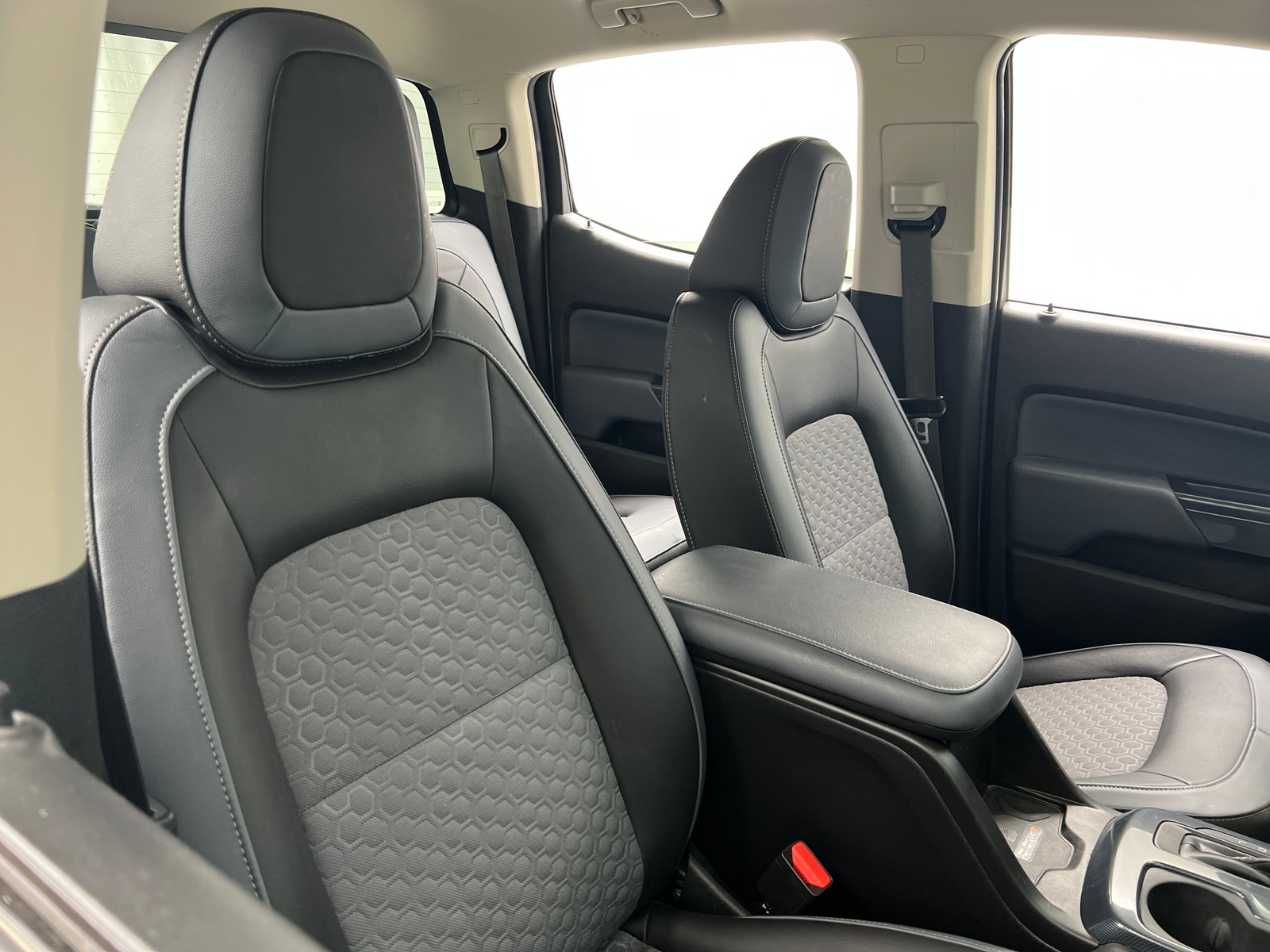 Thumbnail: 2021 Chevrolet Colorado - 2