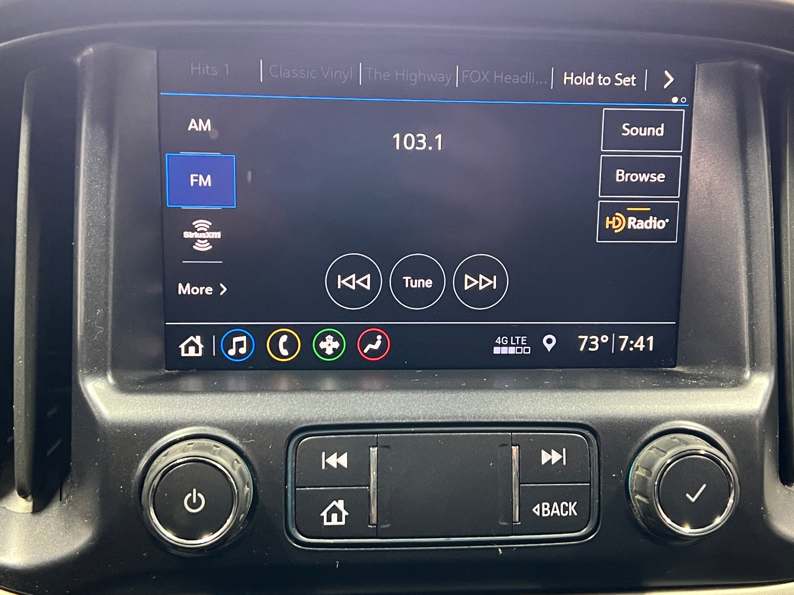 Thumbnail: 2021 Chevrolet Colorado - 4