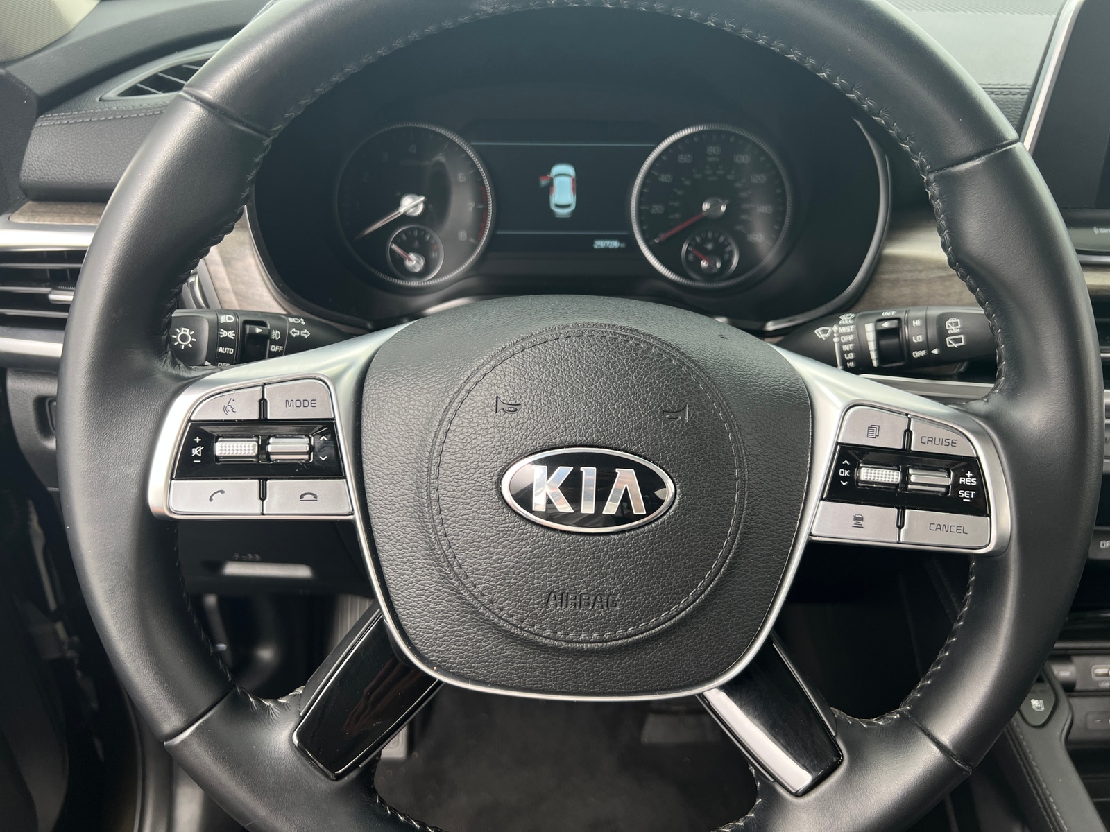Thumbnail: 2020 Kia Telluride - 5