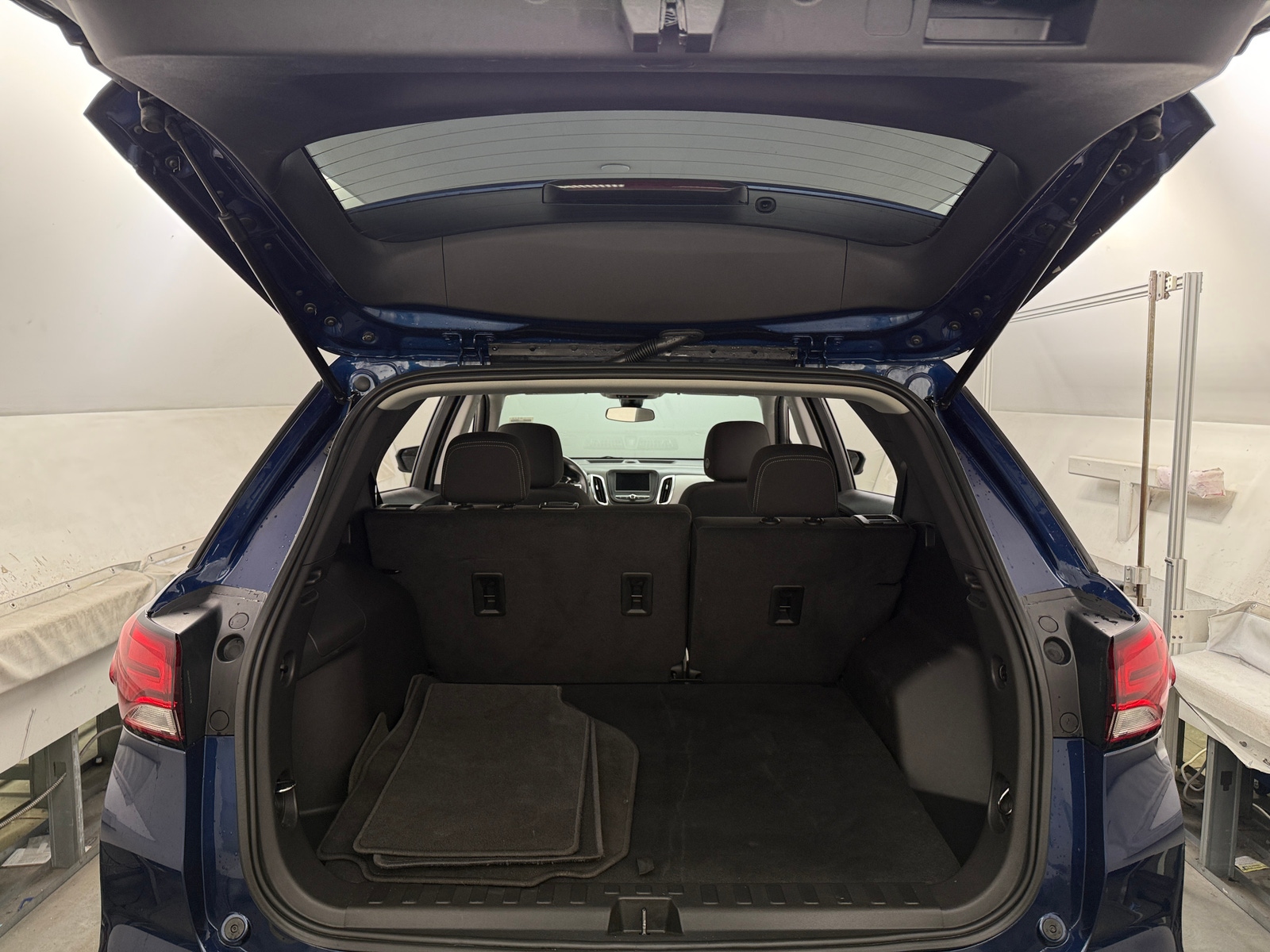 Thumbnail: 2023 Chevrolet Equinox - 7