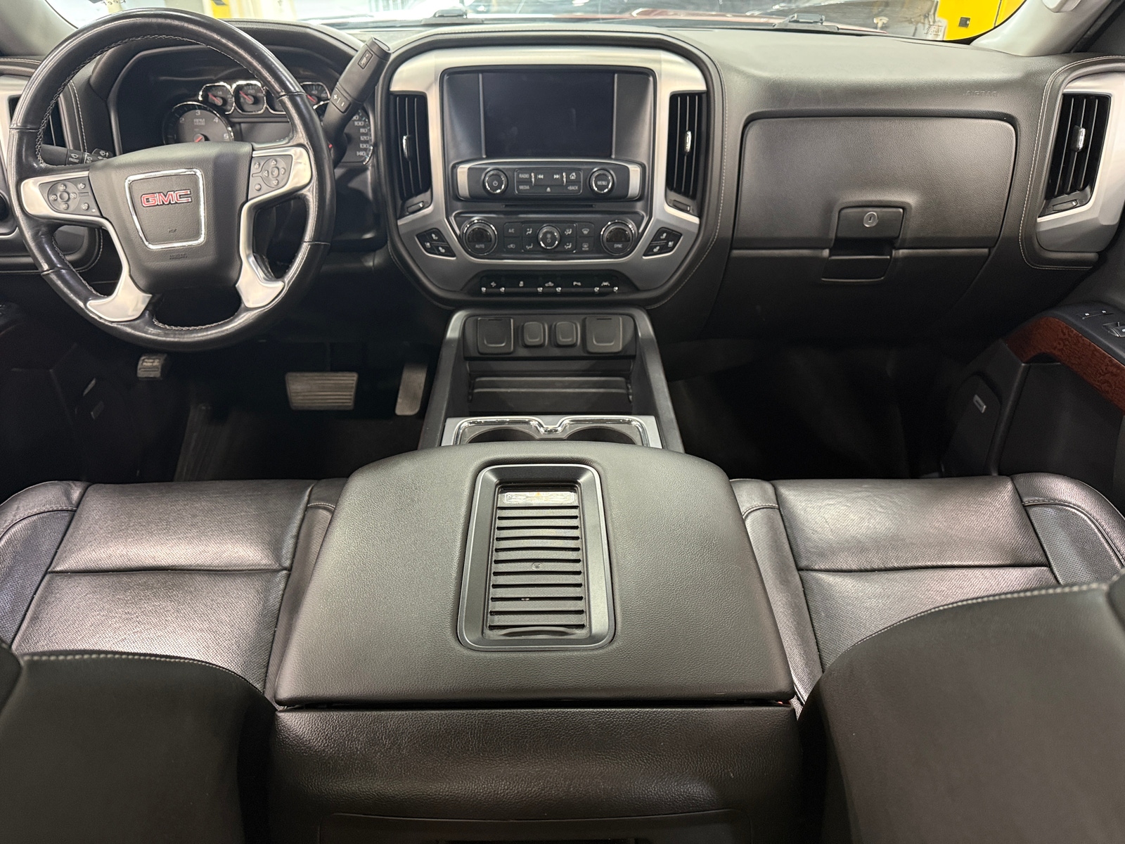 Thumbnail: 2018 GMC Sierra 1500 - 2