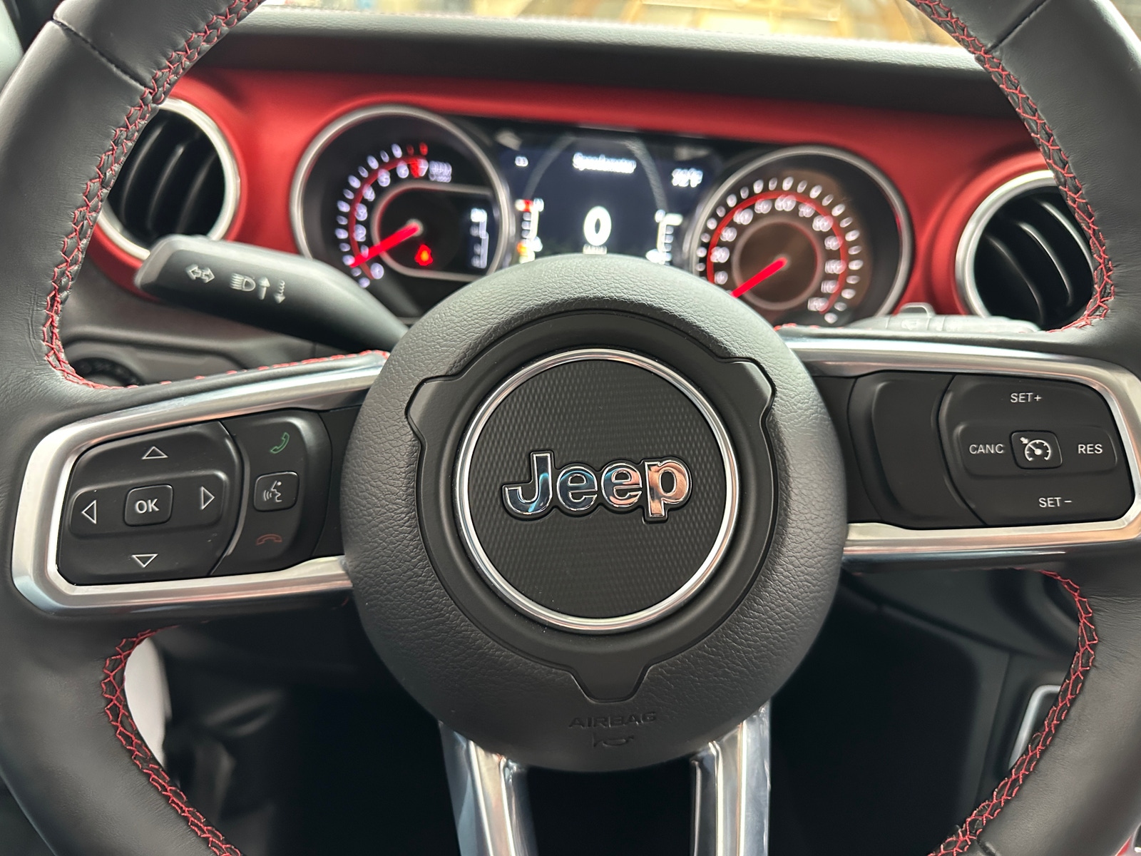 Thumbnail: 2018 Jeep Wrangler - 5
