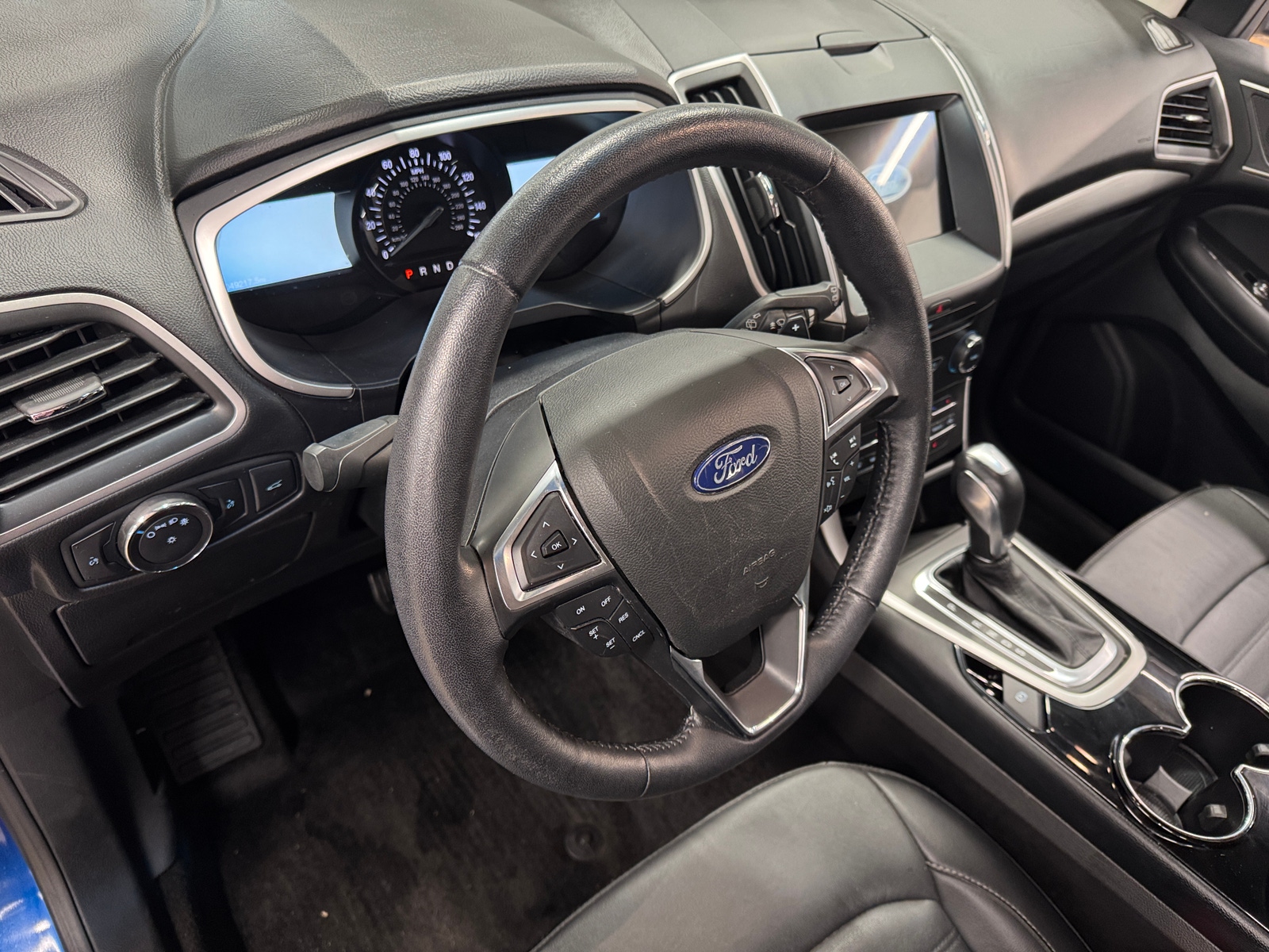 Thumbnail: 2018 Ford Edge - 2