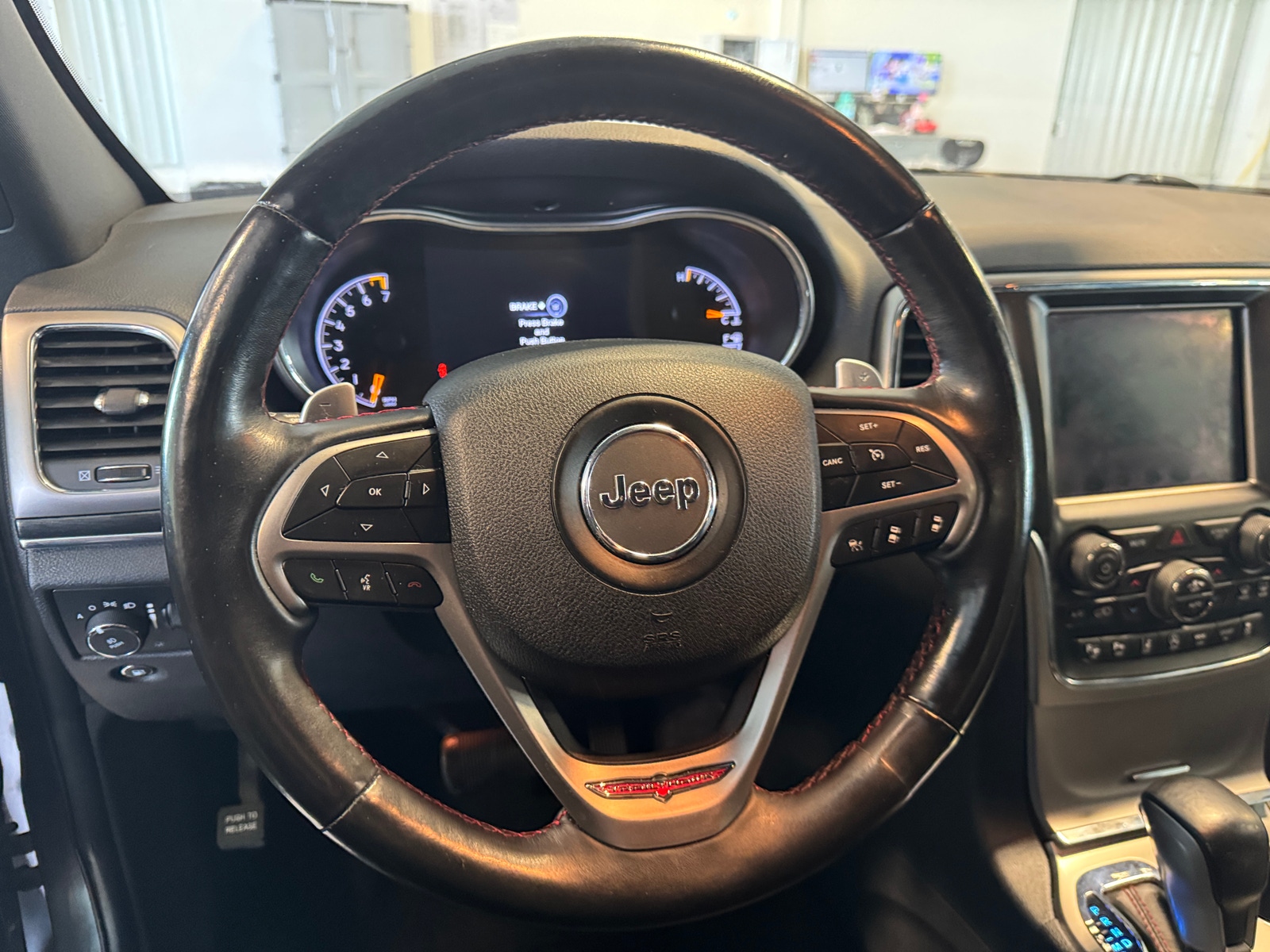 Thumbnail: 2018 Jeep Grand Cherokee - 4