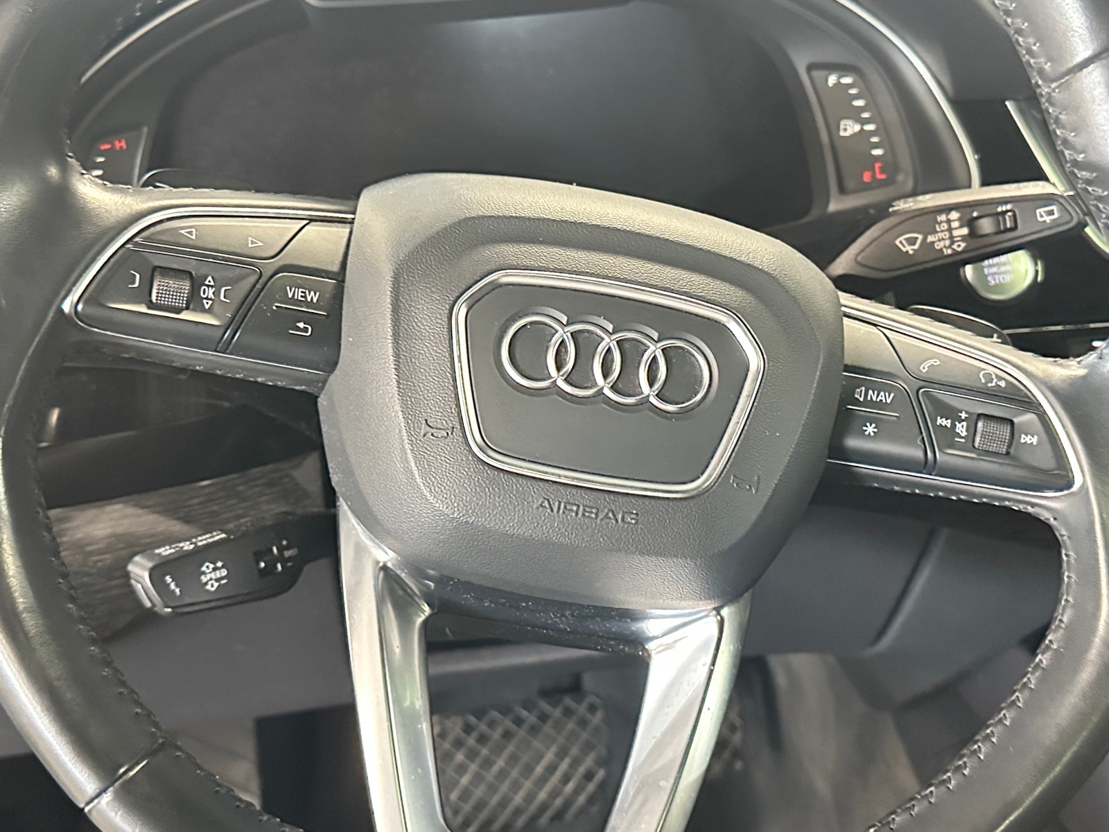 Thumbnail: 2019 Audi Q7 - 4