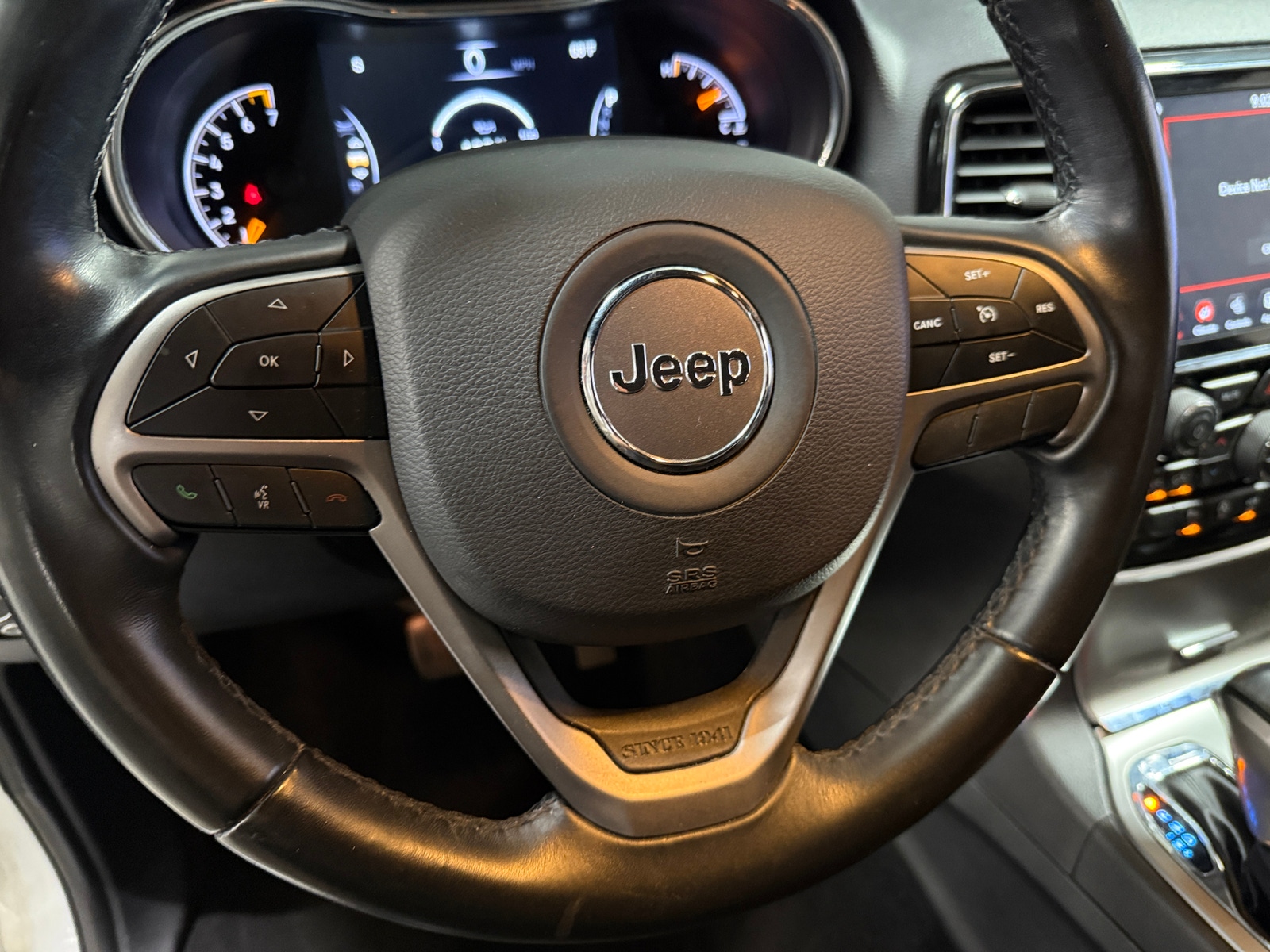 Thumbnail: 2020 Jeep Grand Cherokee - 5