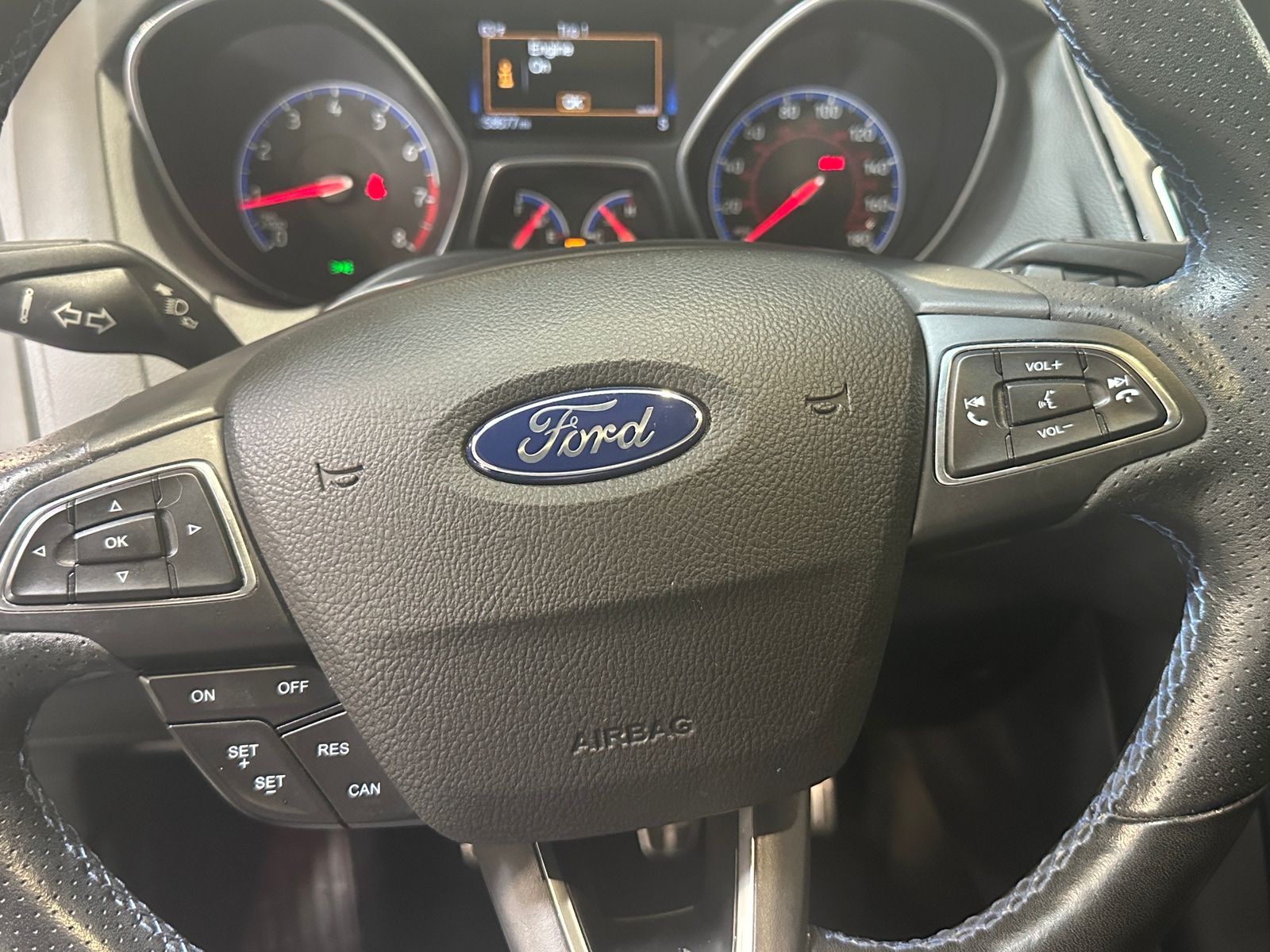 Thumbnail: 2017 Ford Focus - 4