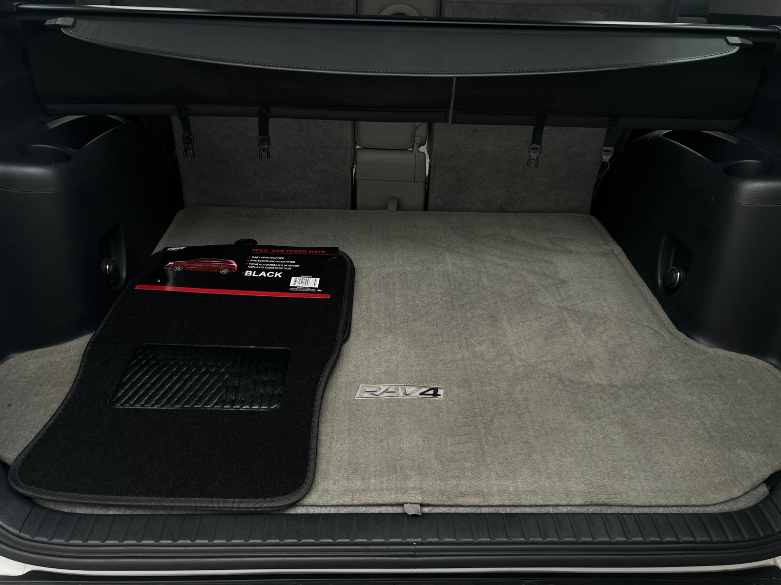 Thumbnail: 2010 Toyota RAV4 - 7