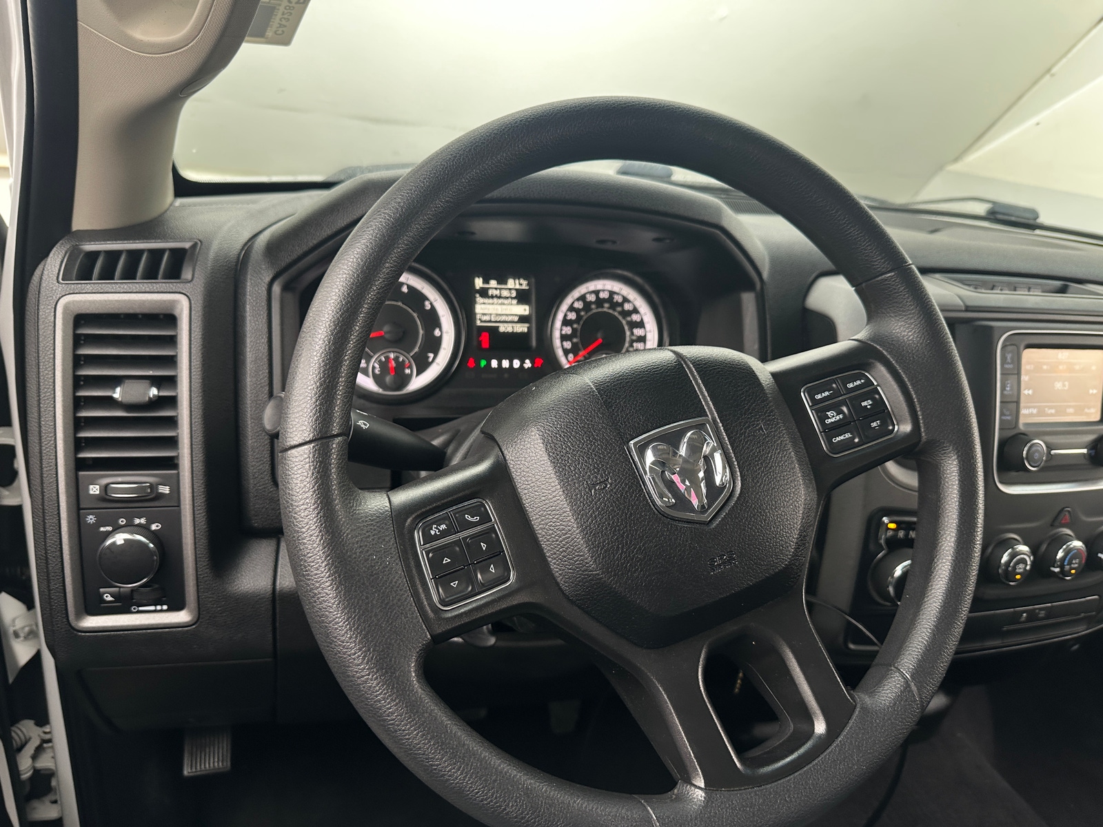Thumbnail: 2021 RAM 1500 Classic - 5