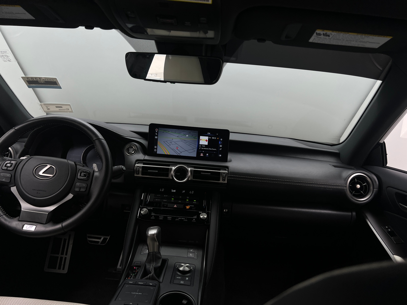 Thumbnail: 2022 Lexus IS - 2