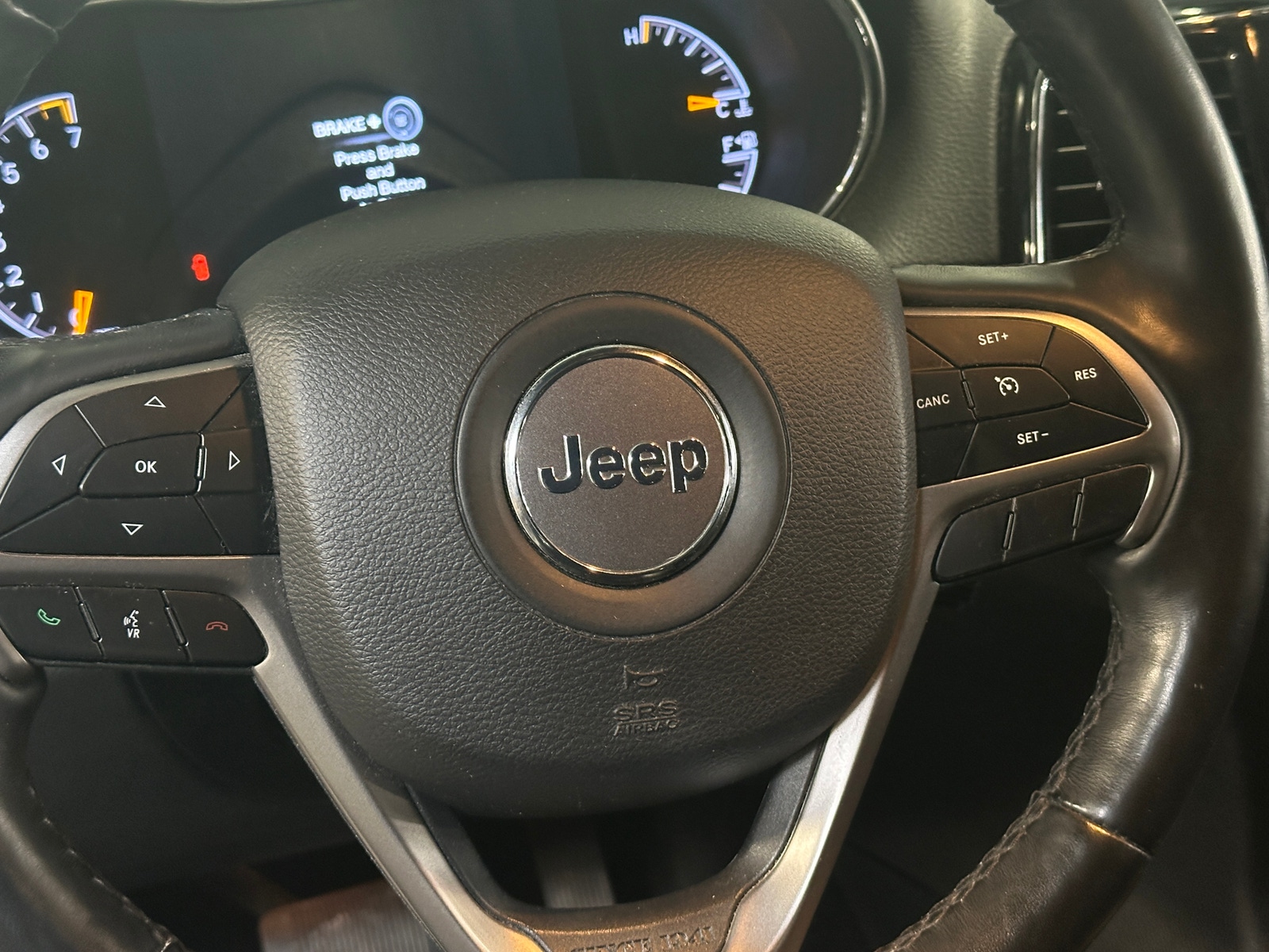 Thumbnail: 2019 Jeep Grand Cherokee - 4