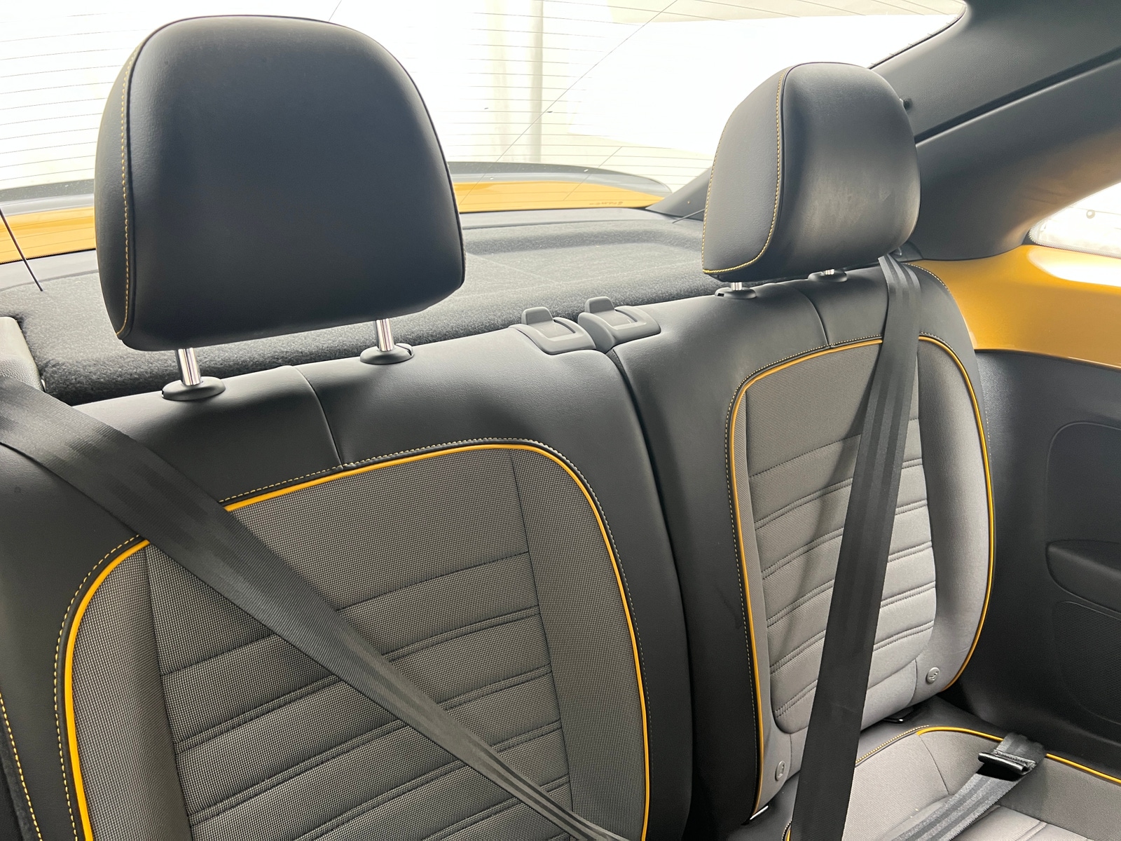 Thumbnail: 2017 Volkswagen Beetle - 5