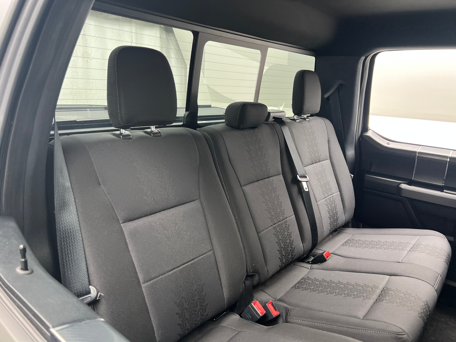 Thumbnail: 2020 Ford Econoline - 6