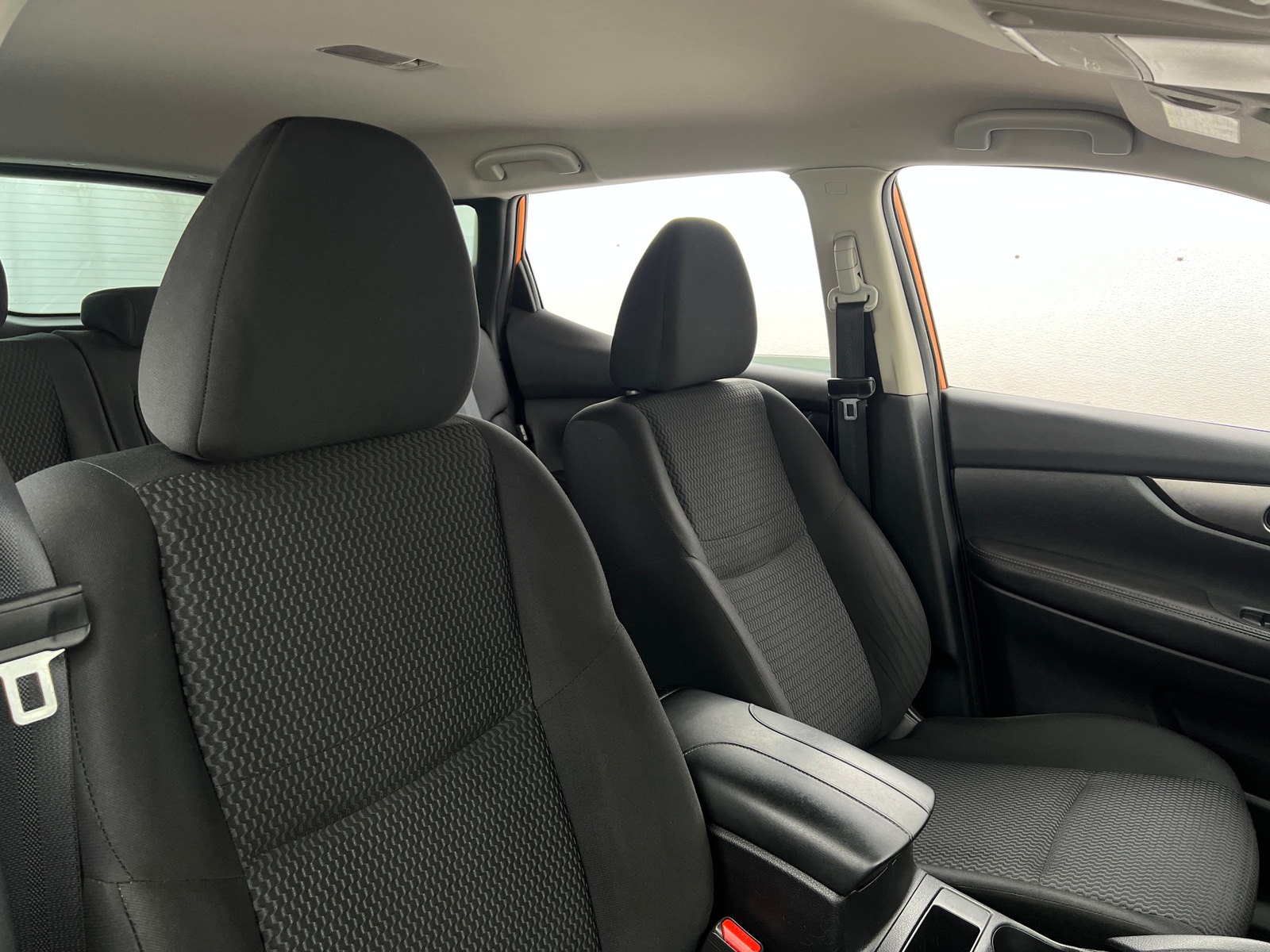 Thumbnail: 2022 Nissan Rogue Sport - 2