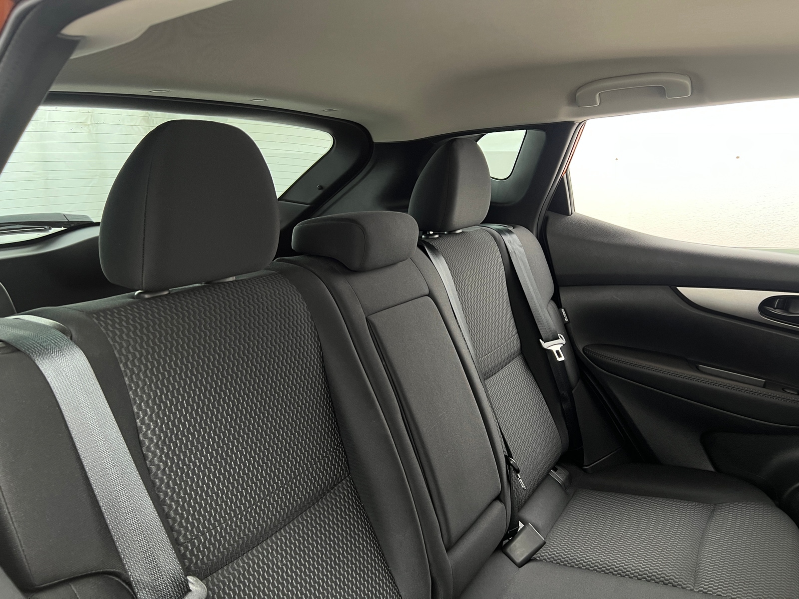 Thumbnail: 2022 Nissan Rogue Sport - 6