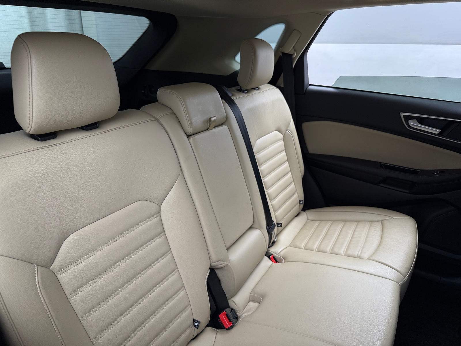 Thumbnail: 2016 Ford Edge - 6