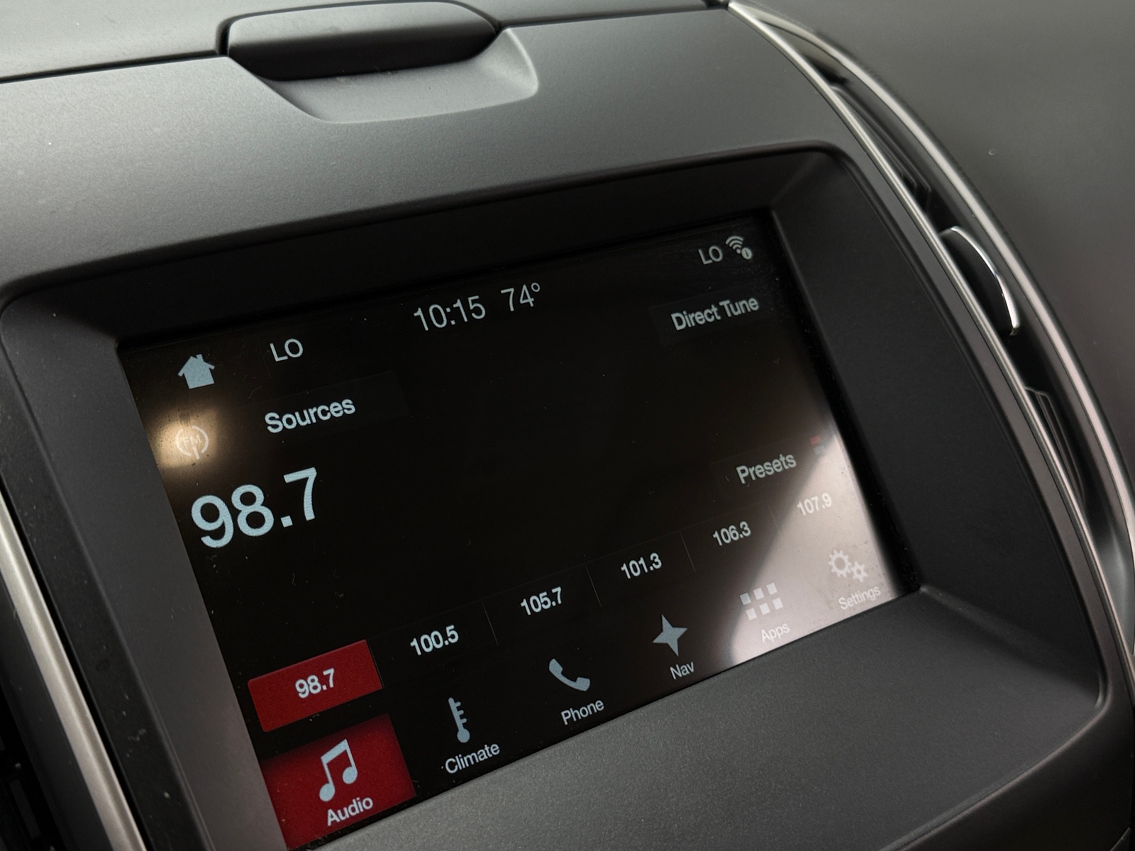 Thumbnail: 2016 Ford Edge - 4