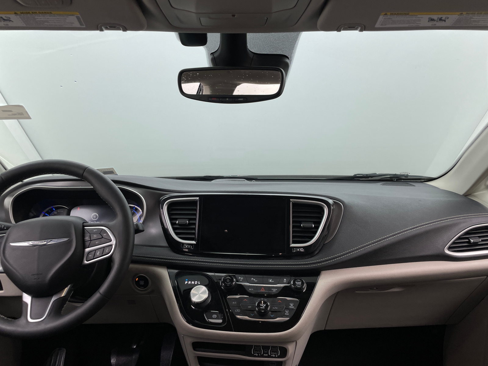 Thumbnail: 2022 Chrysler Pacifica - 2