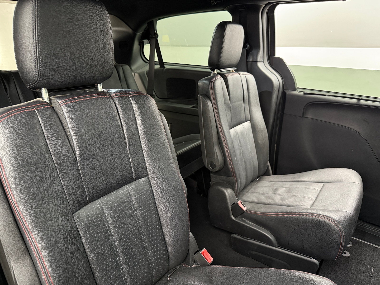 Thumbnail: 2019 Dodge Grand Caravan - 5