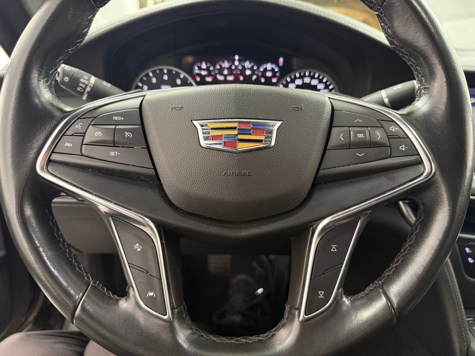 Thumbnail: 2019 Cadillac CT6 - 4