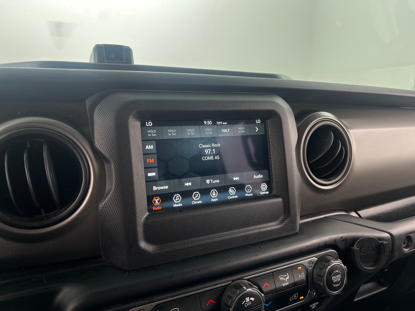 Thumbnail: 2022 Jeep Gladiator - 4