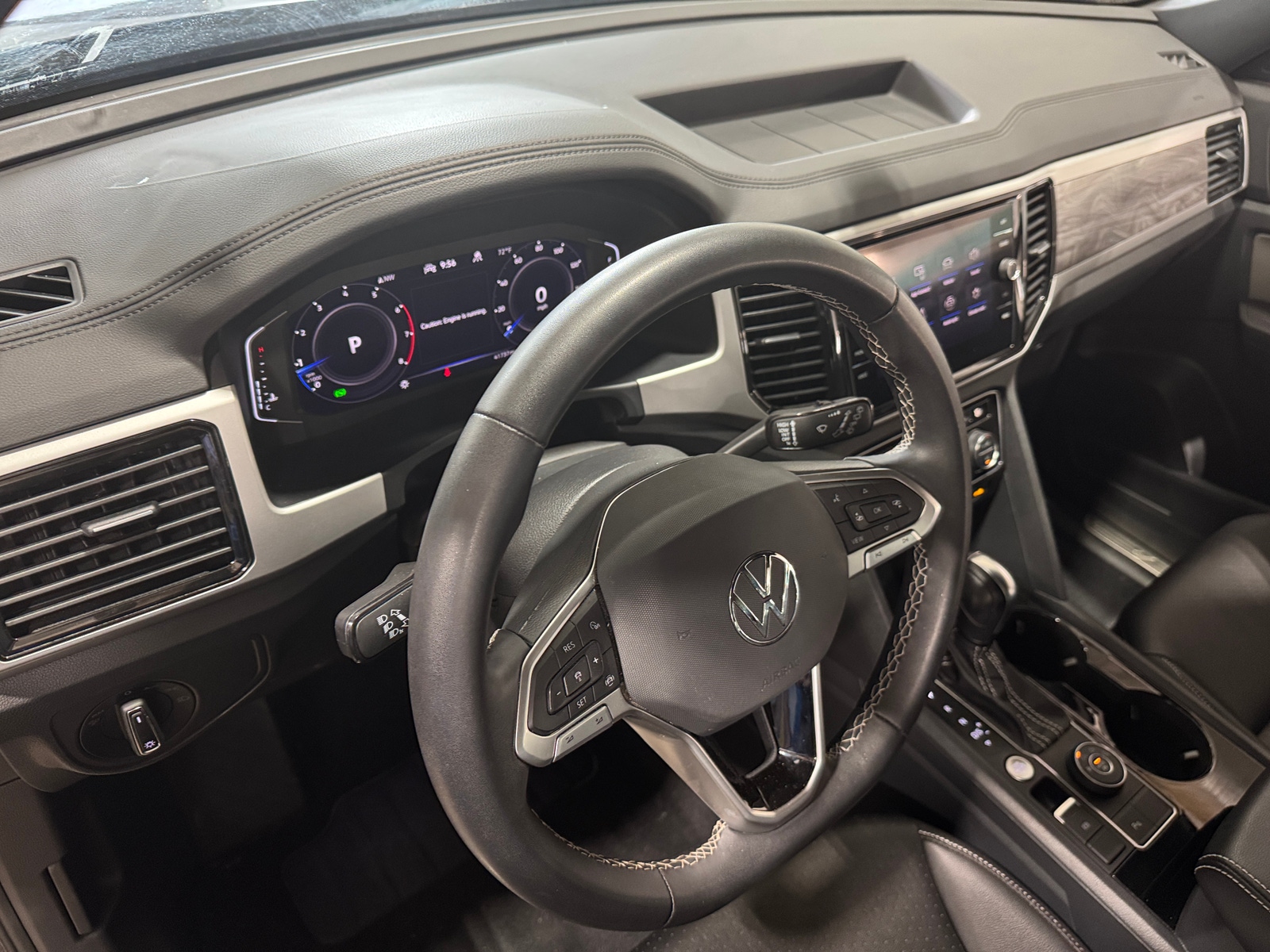 Thumbnail: 2023 Volkswagen Atlas - 2