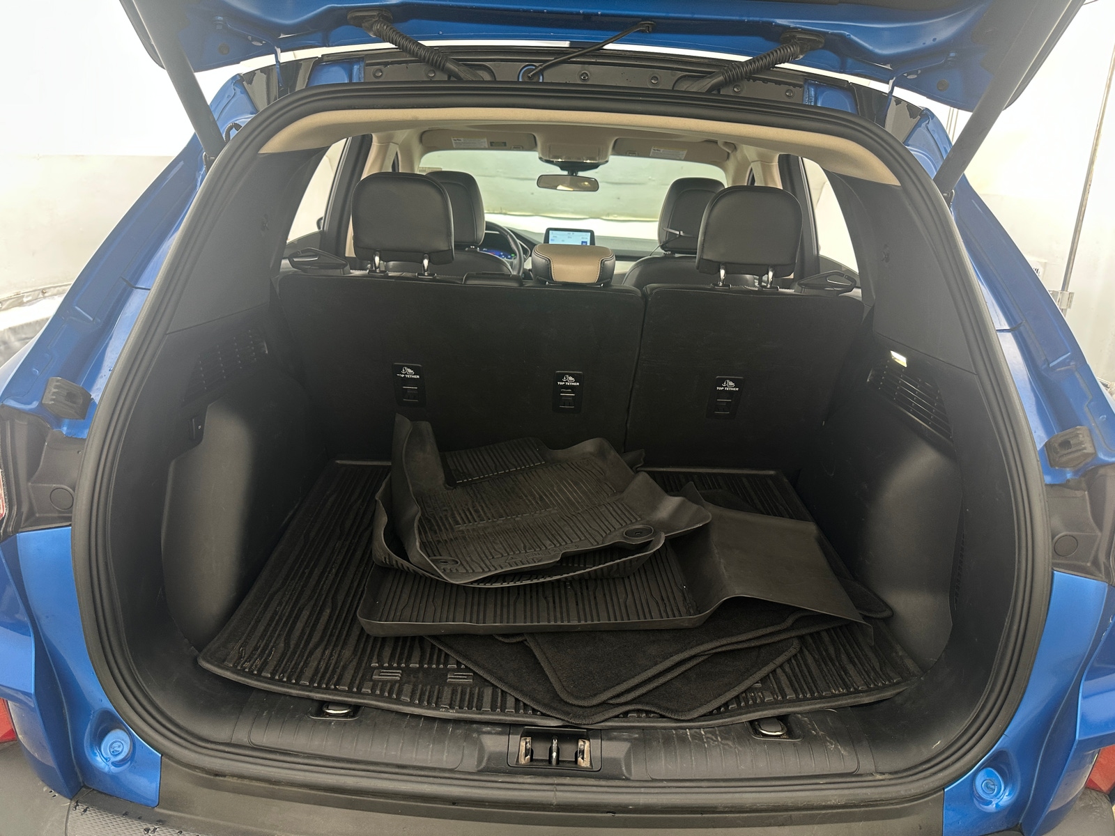 Thumbnail: 2020 Ford Escape - 7