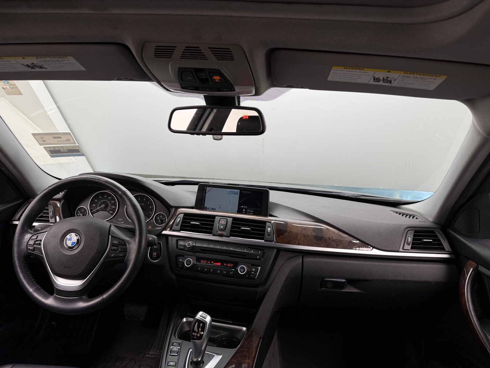 Thumbnail: 2015 BMW 3 Series - 2