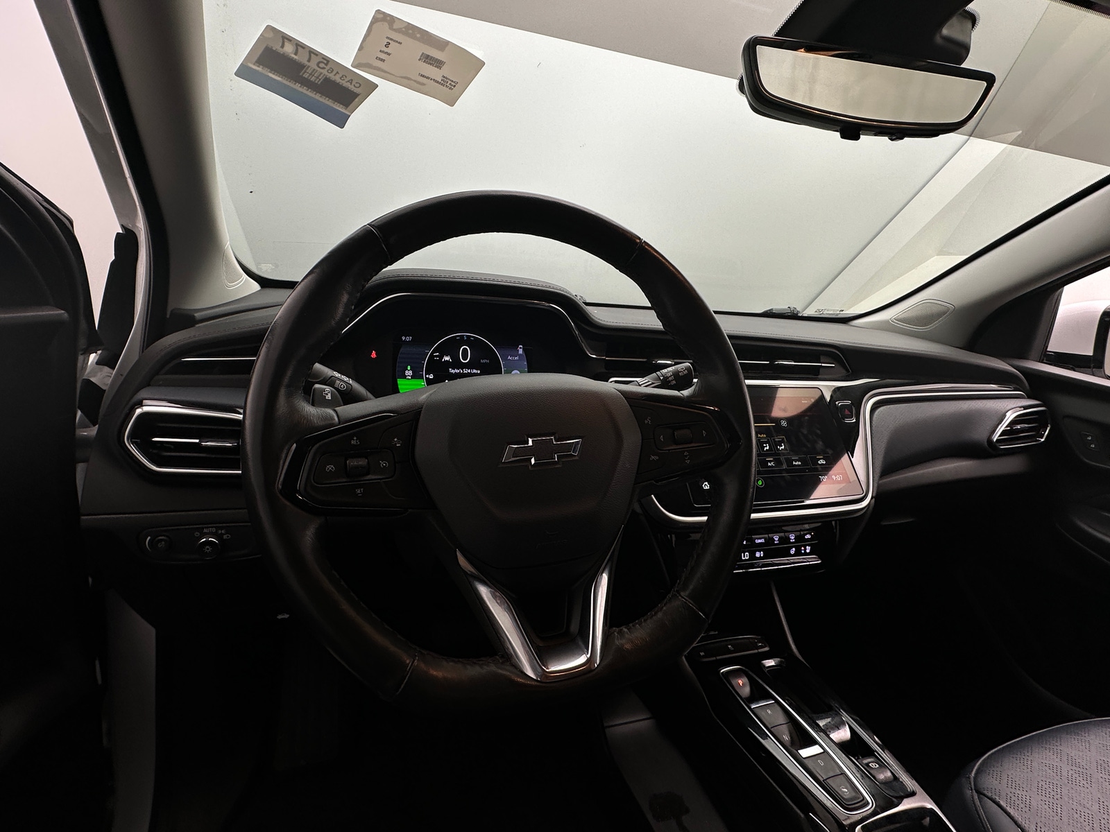 Thumbnail: 2023 Chevrolet Bolt EUV - 2